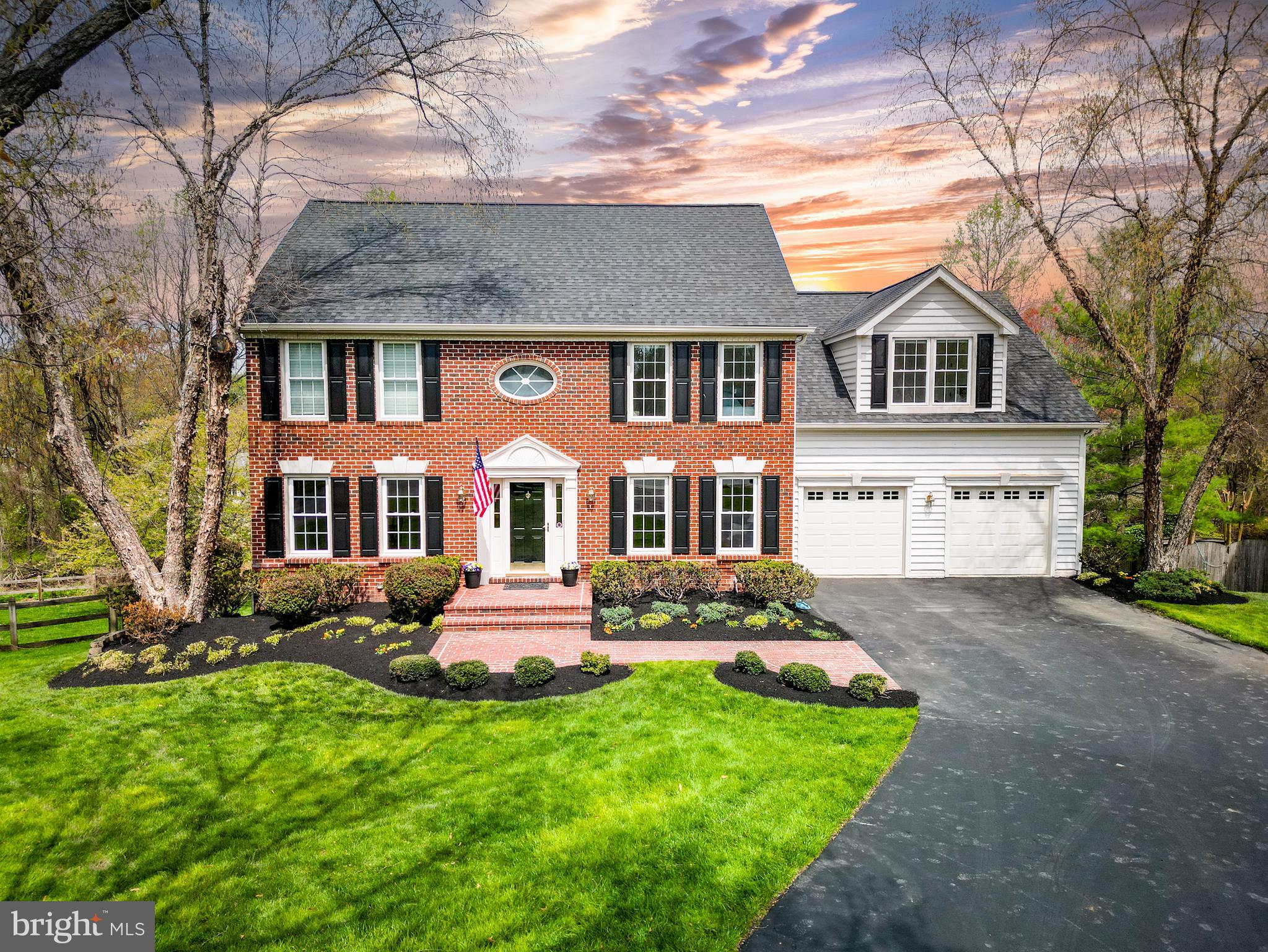 ROCKBURN TOWNSHP - Residential