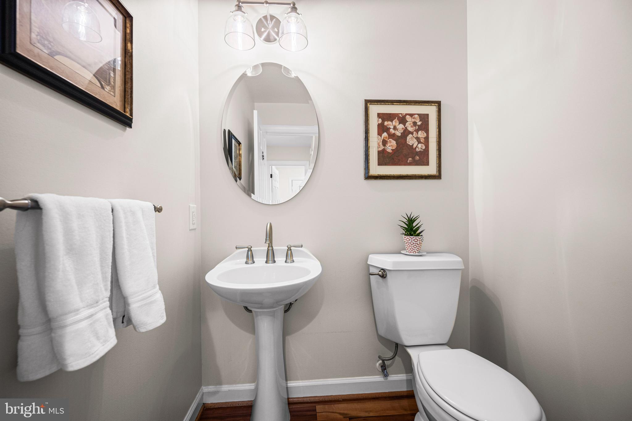 ROCKBURN TOWNSHP - Residential