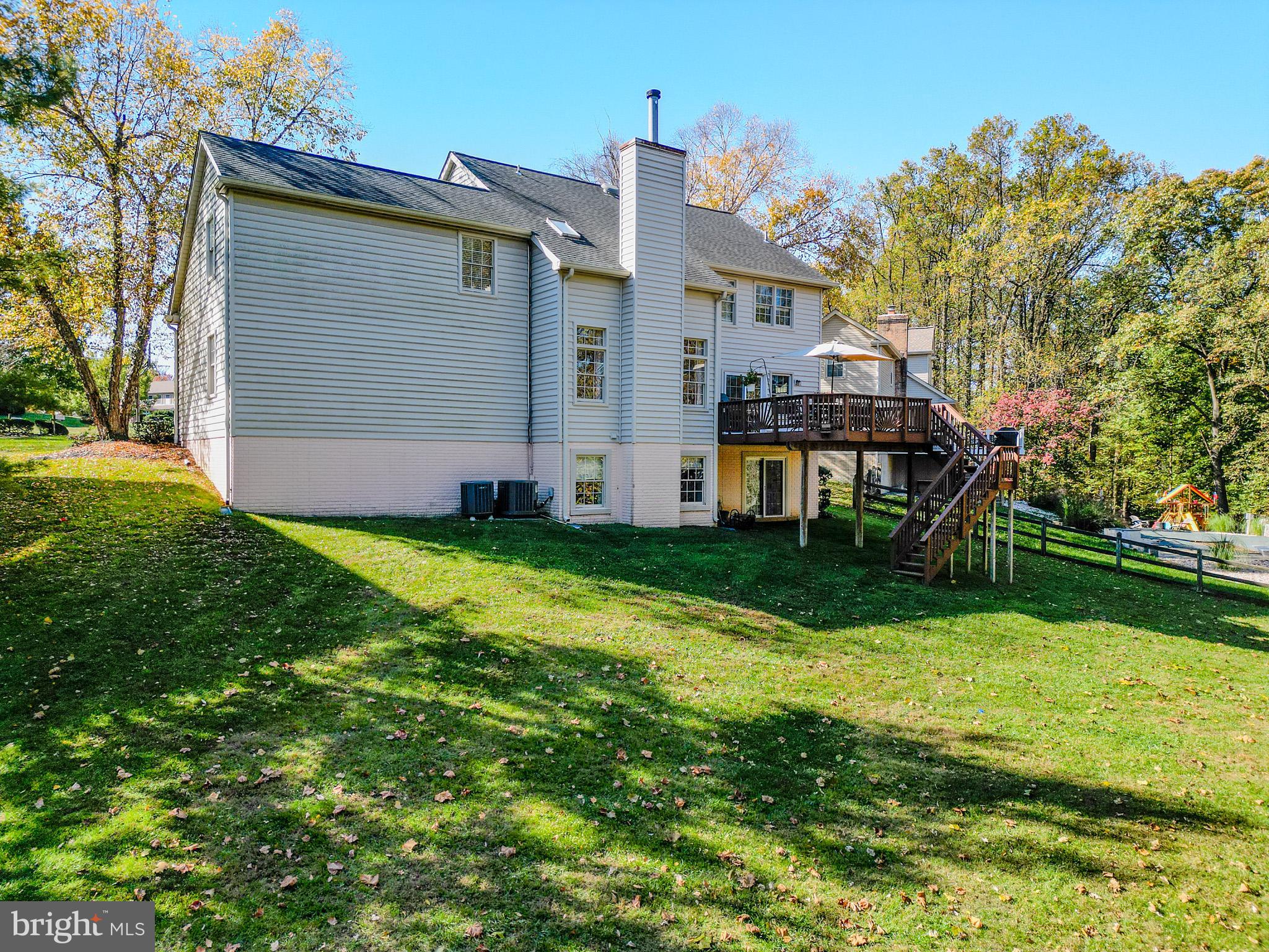 ROCKBURN TOWNSHP - Residential