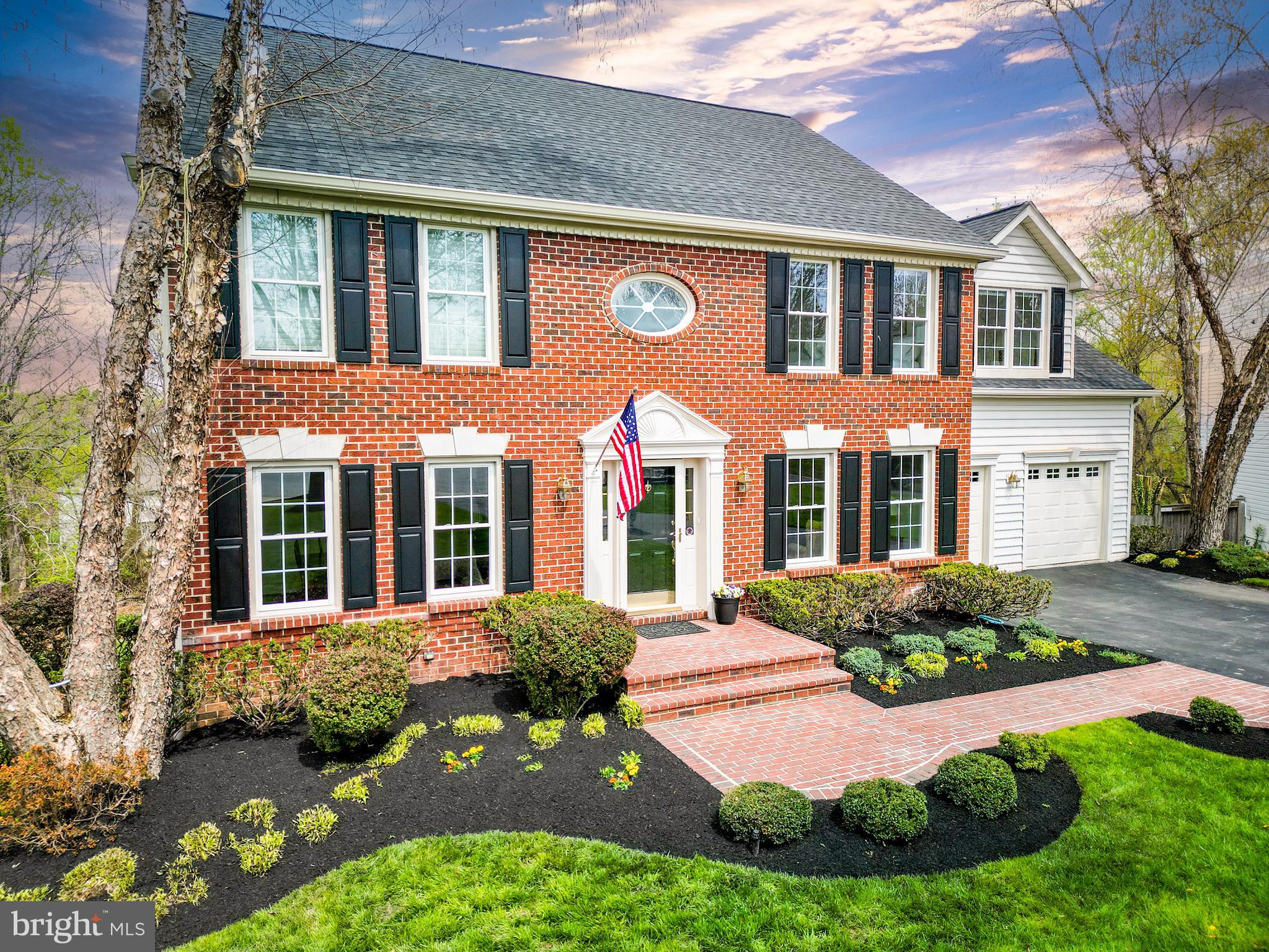 ROCKBURN TOWNSHP - Residential