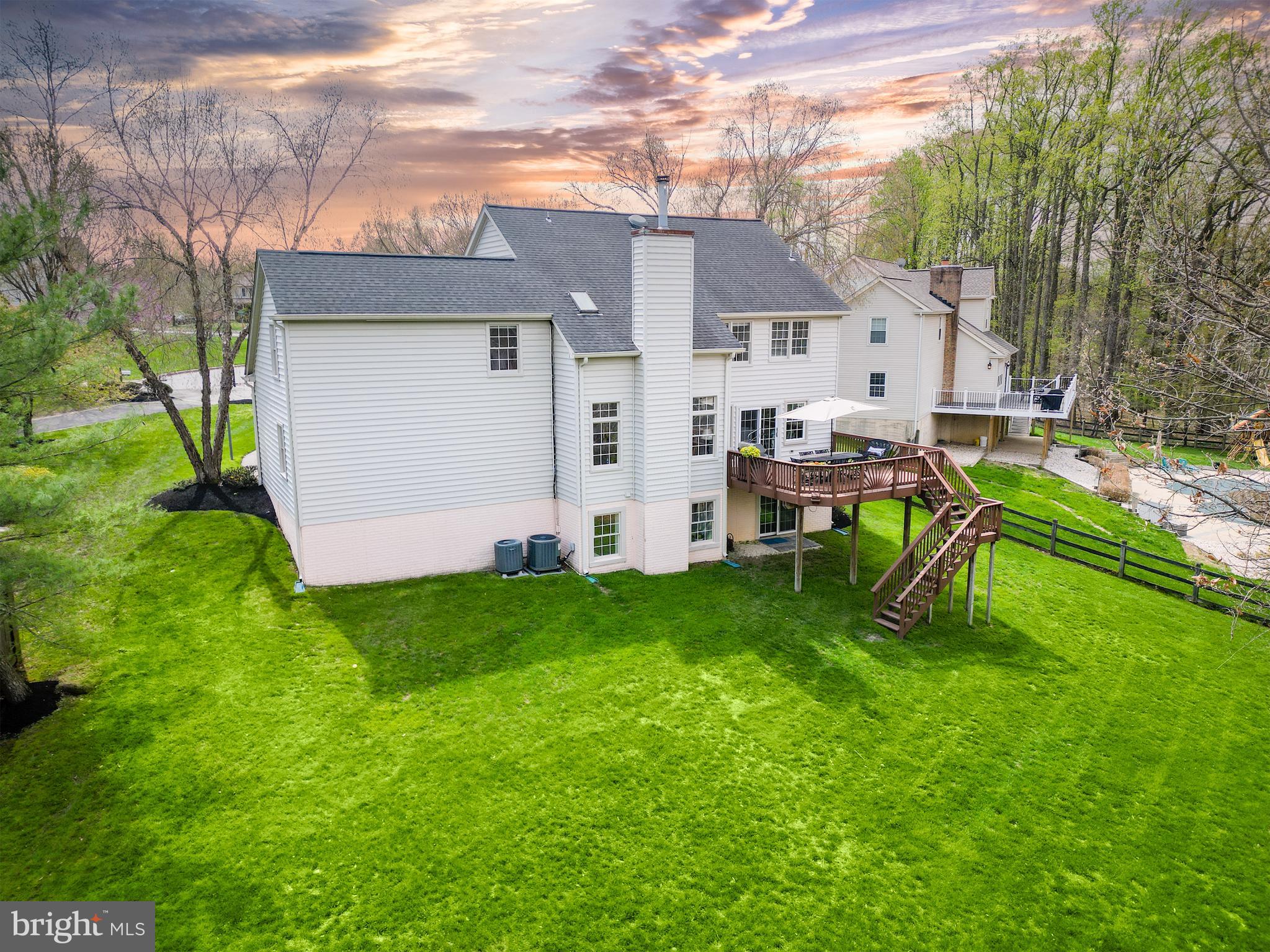 ROCKBURN TOWNSHP - Residential