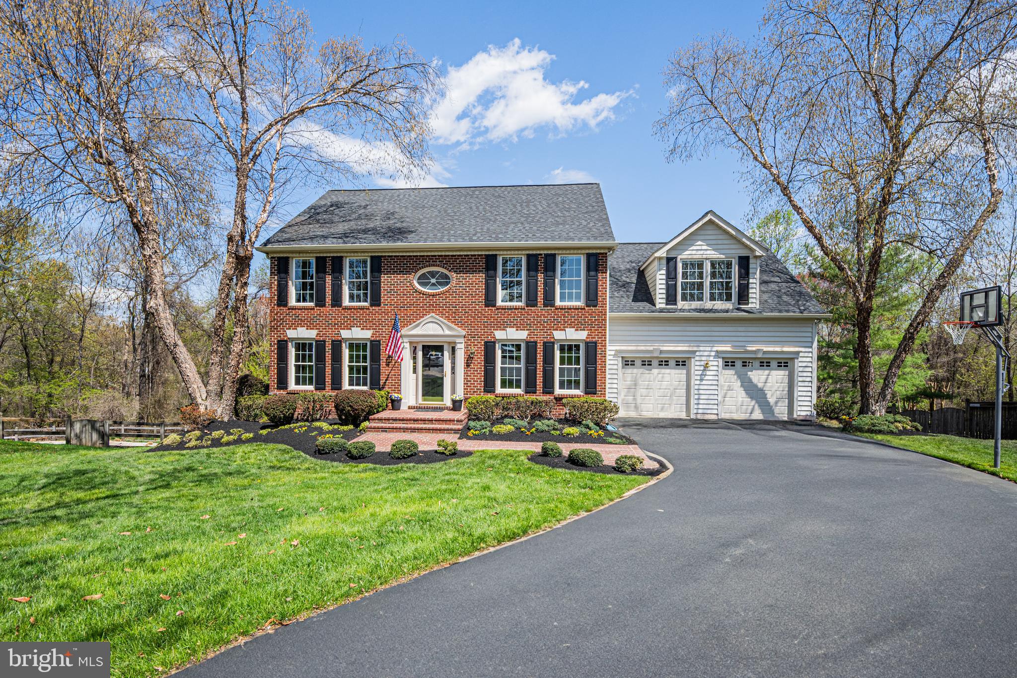 ROCKBURN TOWNSHP - Residential