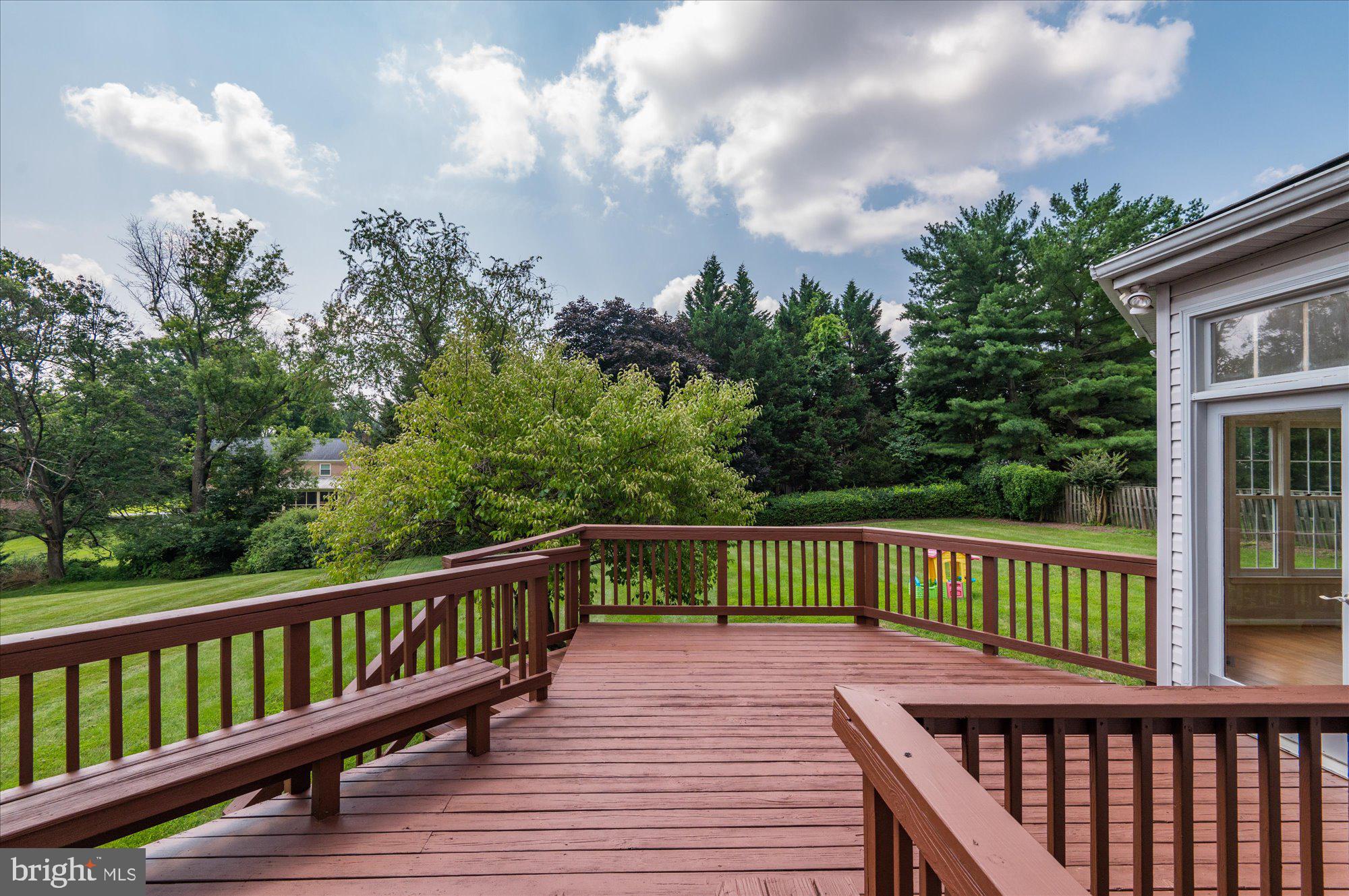 KENTSDALE ESTATES - Residential