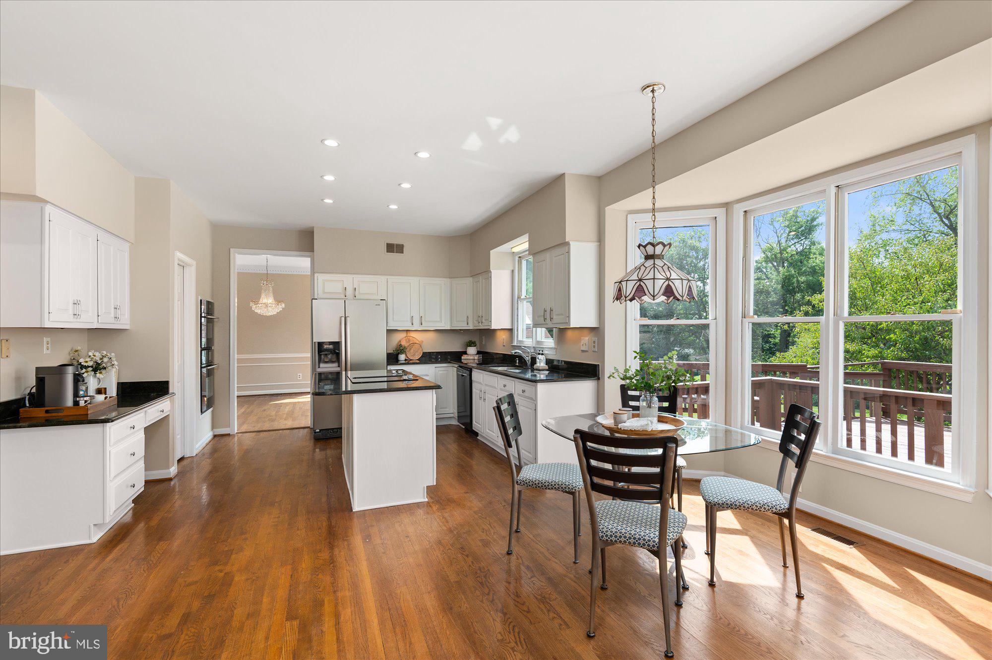 KENTSDALE ESTATES - Residential