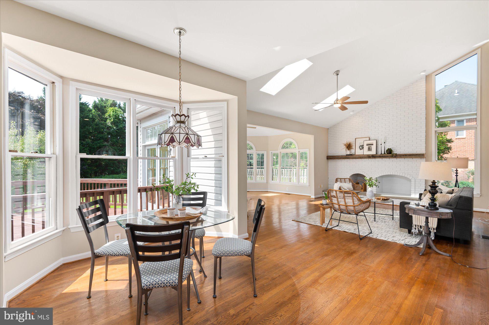 KENTSDALE ESTATES - Residential