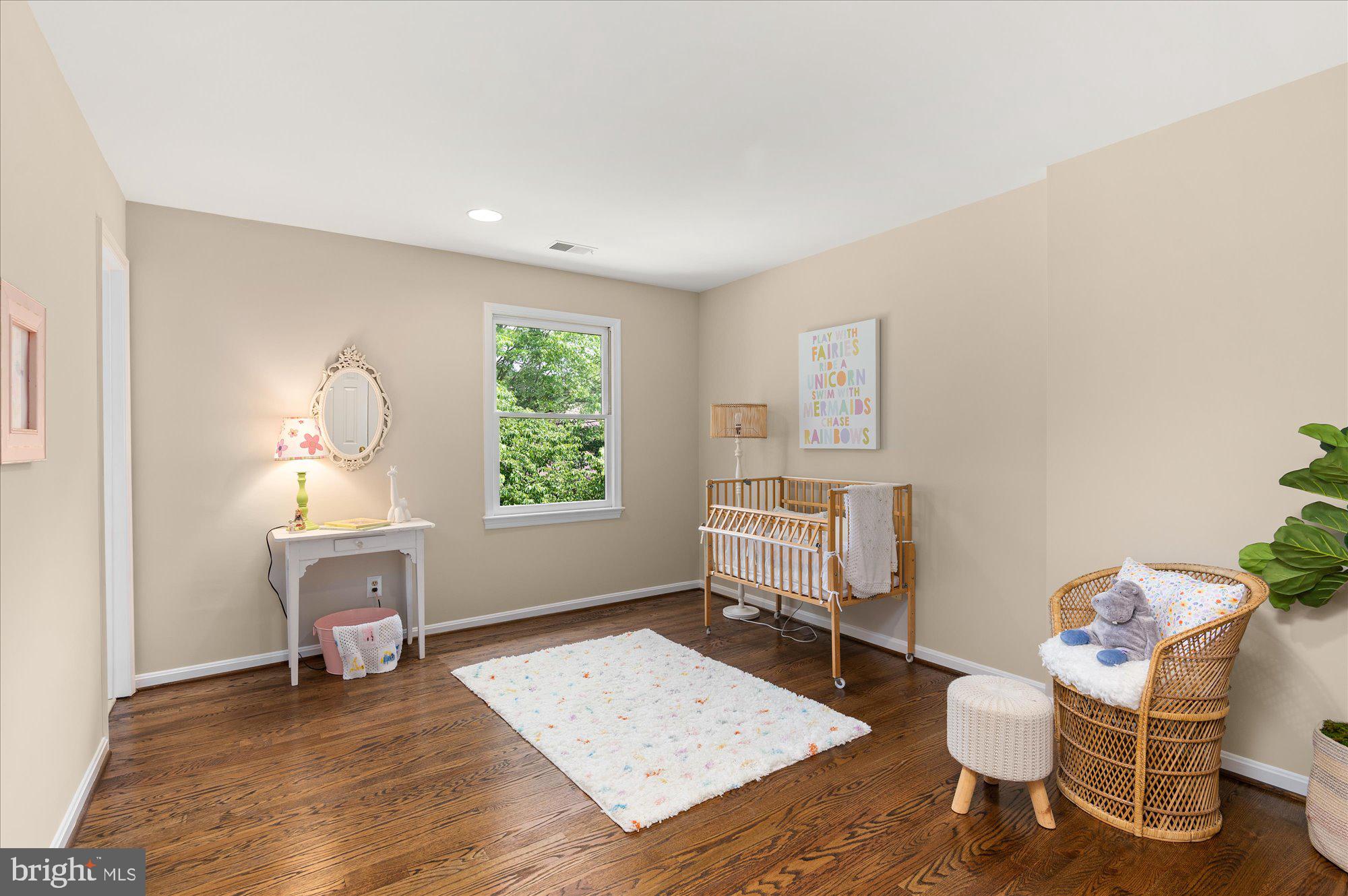 KENTSDALE ESTATES - Residential