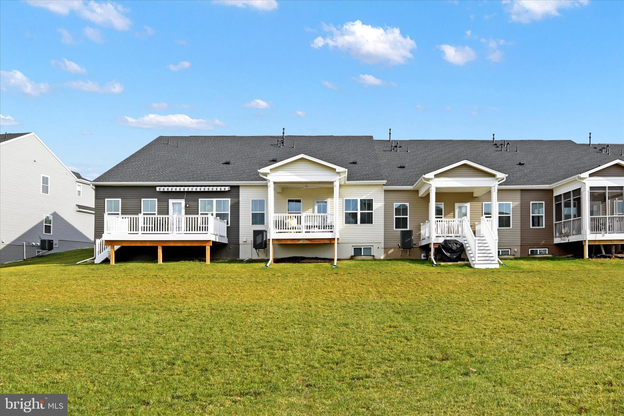 BLUE RIDGE PARK - Residential