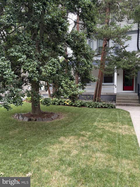 Townhouse For Rent - 99 S Lansdowne Avenue #D<br/> LANSDOWNE, PA 19050