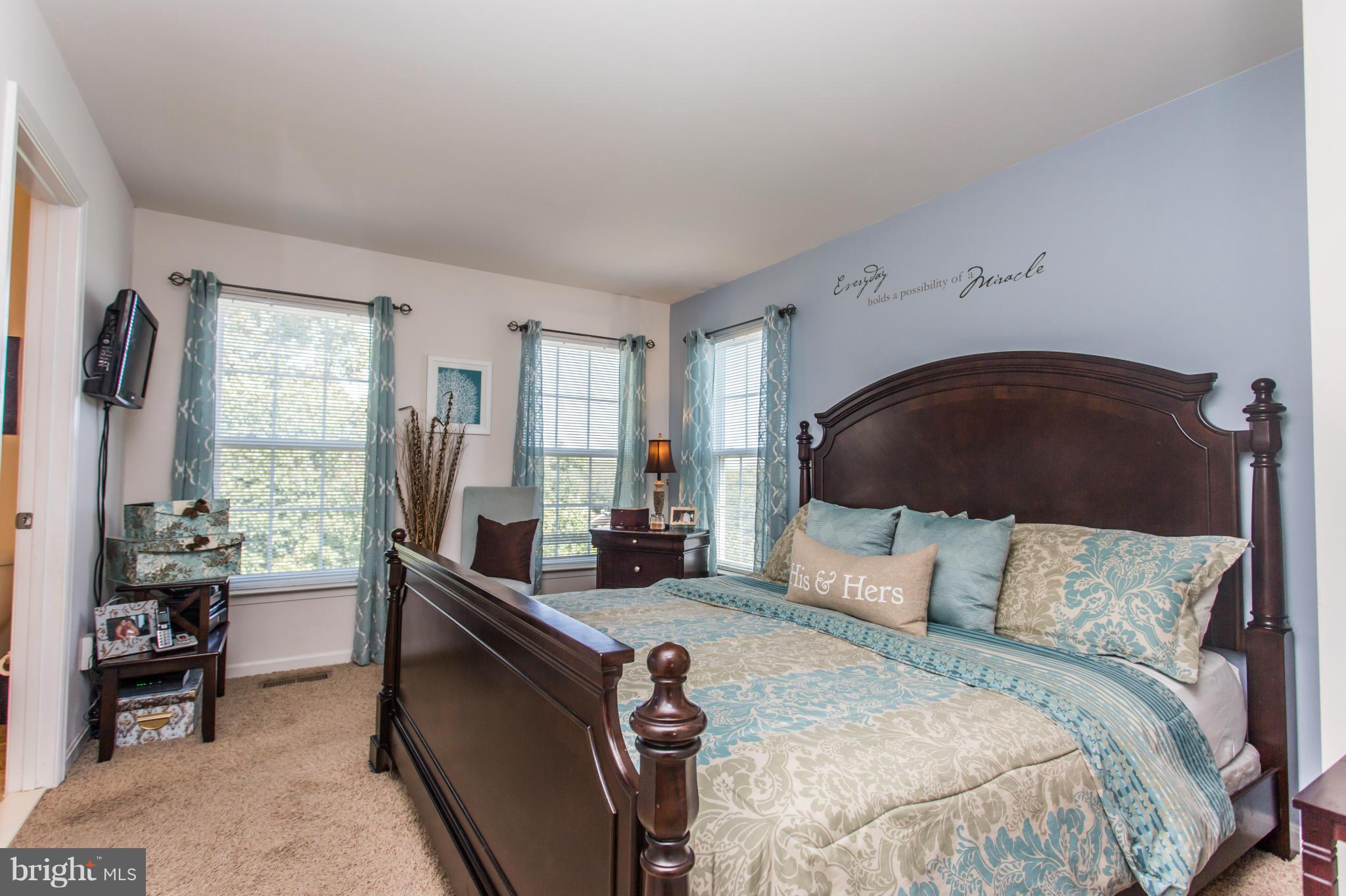 SUMMIT RIDGE - Residential