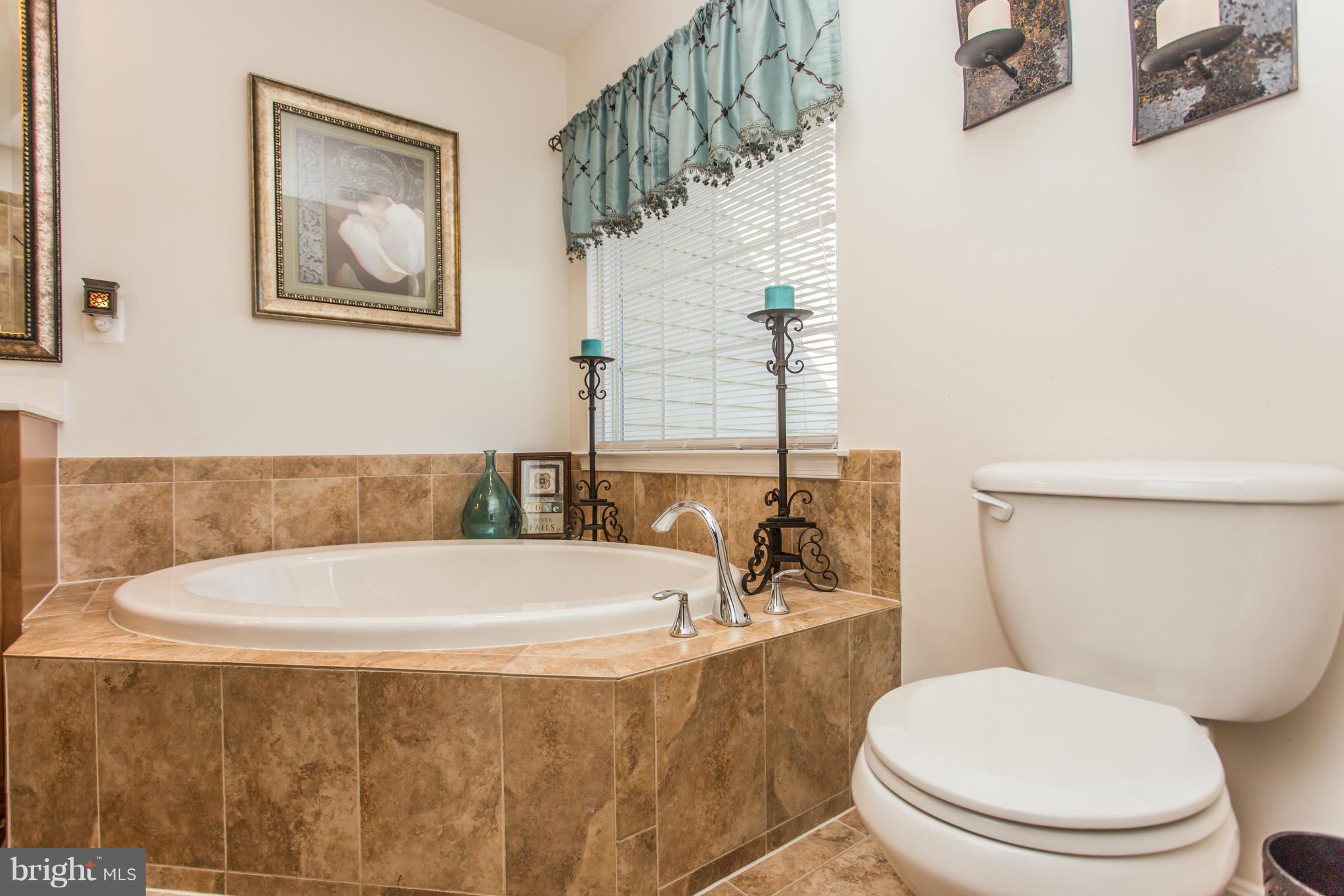 SUMMIT RIDGE - Residential