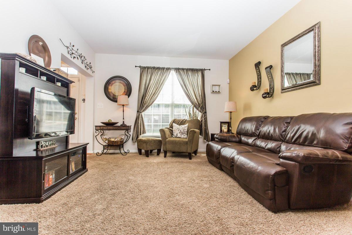 SUMMIT RIDGE - Residential