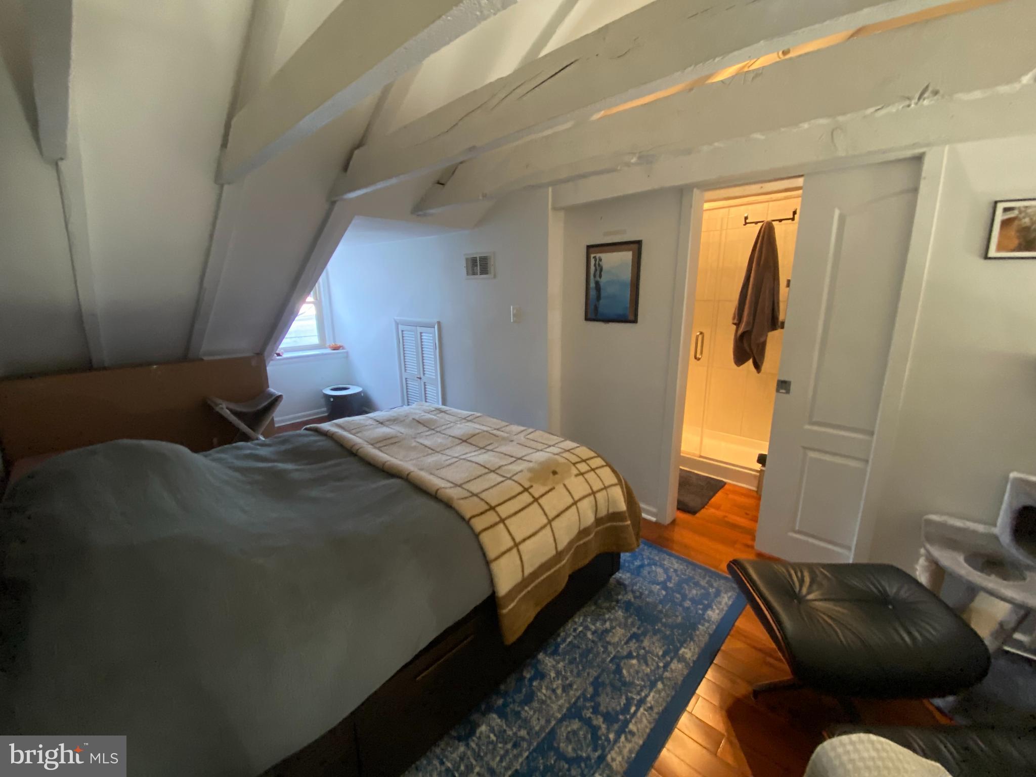 OLD CITY - Residential Lease