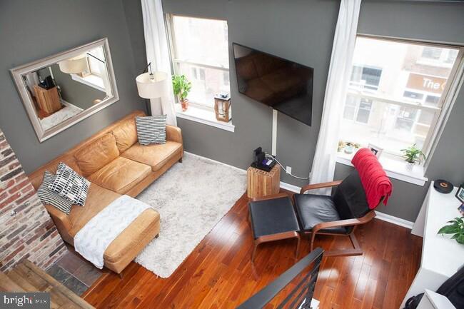 OLD CITY - Residential Lease