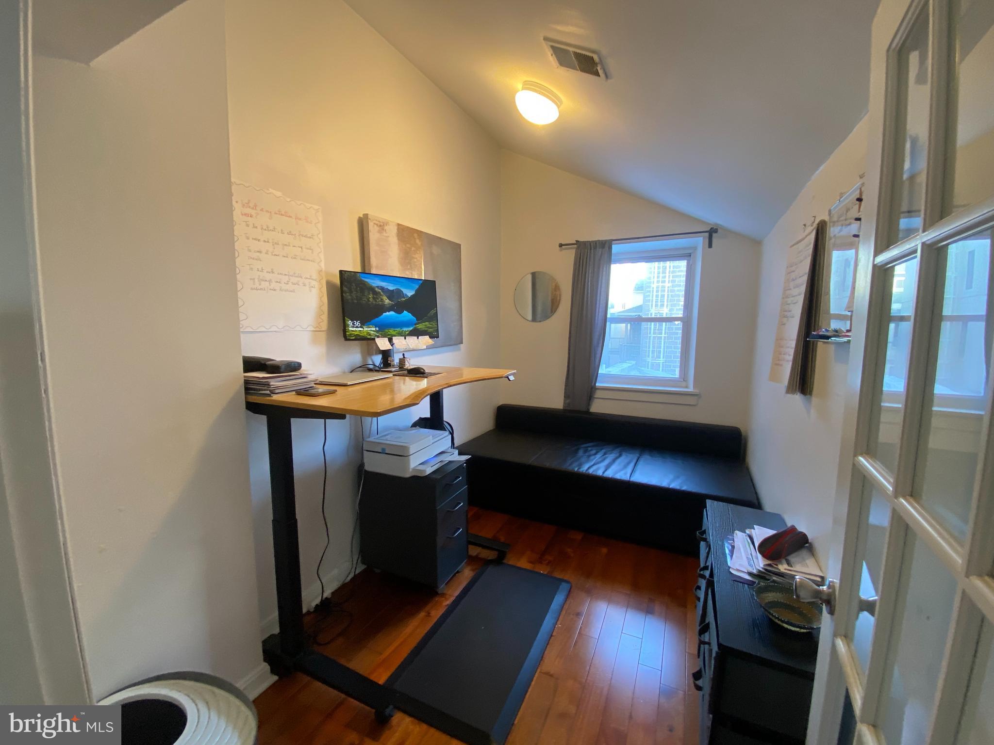 OLD CITY - Residential Lease