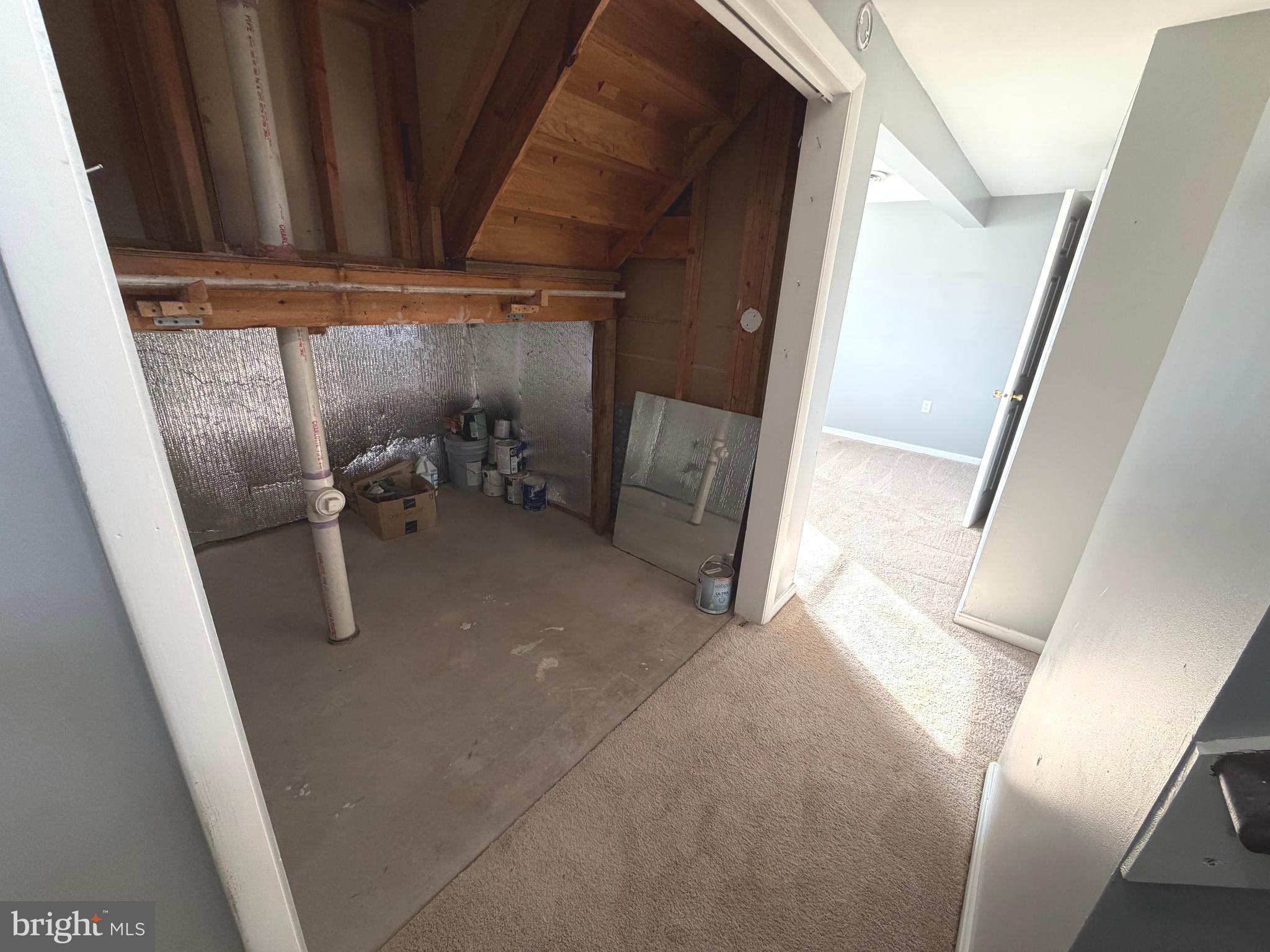 COLONY VILLAGE - Residential