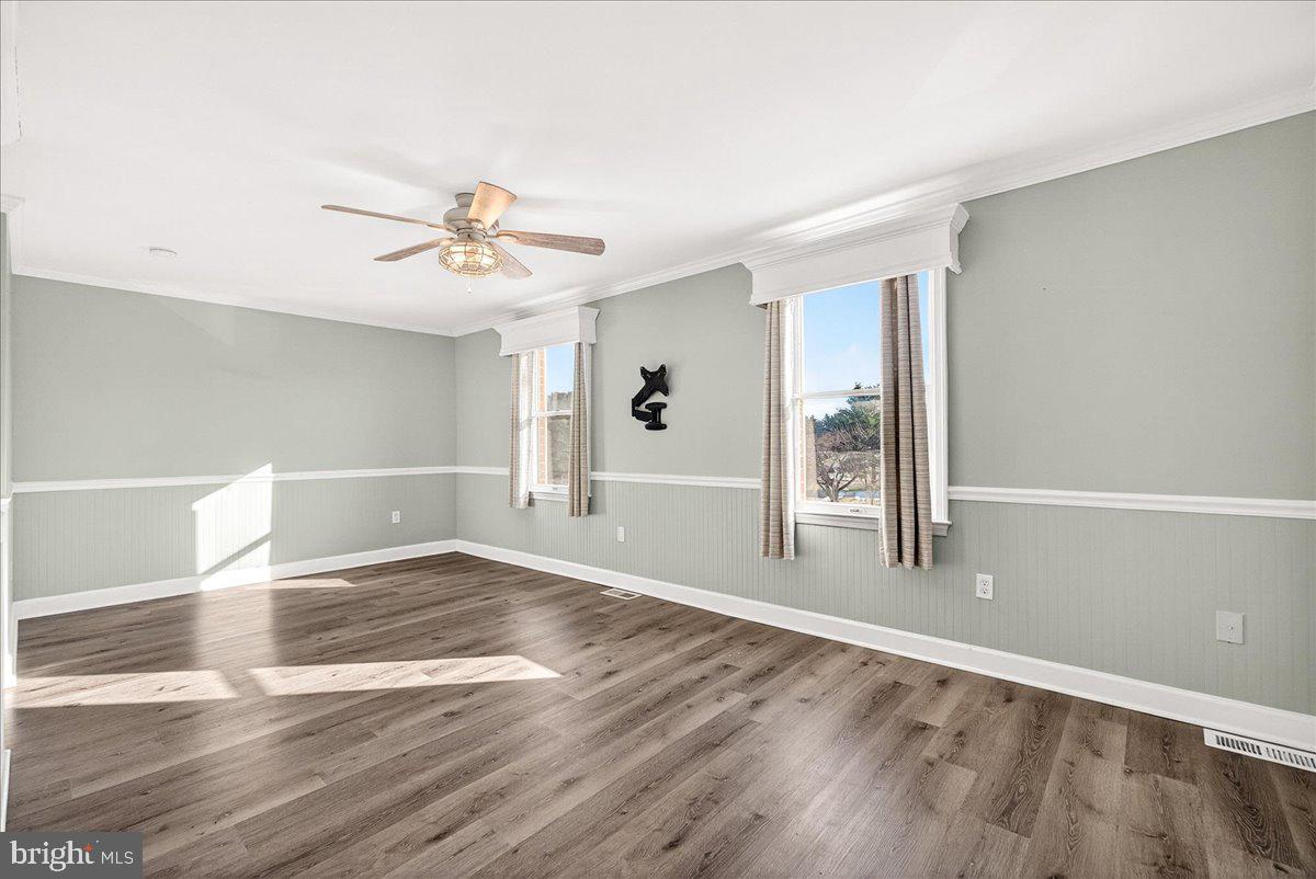 COLONY VILLAGE - Residential