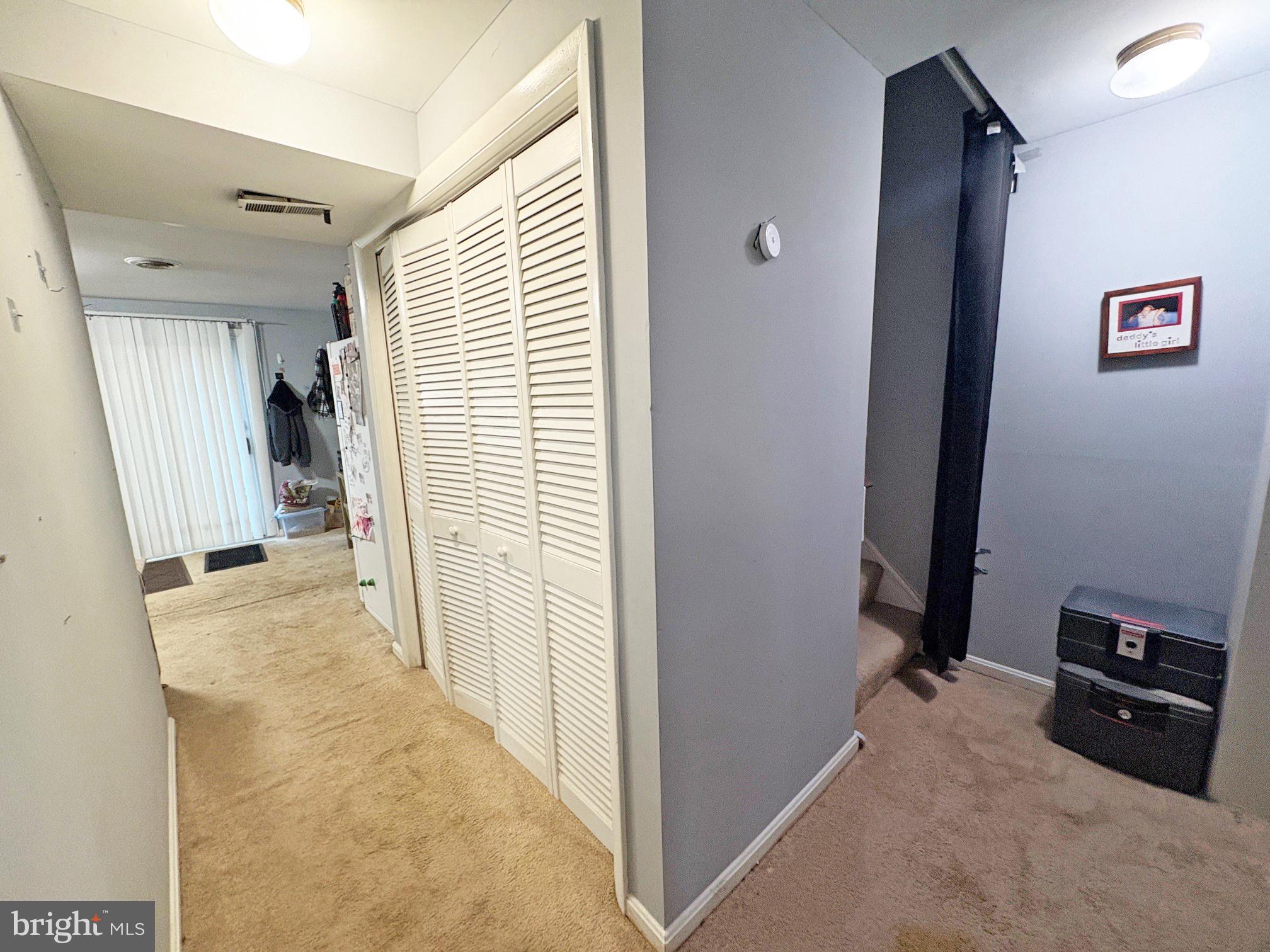 COLONY VILLAGE - Residential