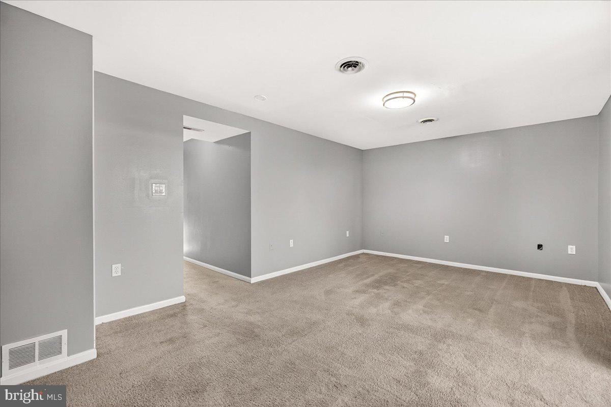 COLONY VILLAGE - Residential