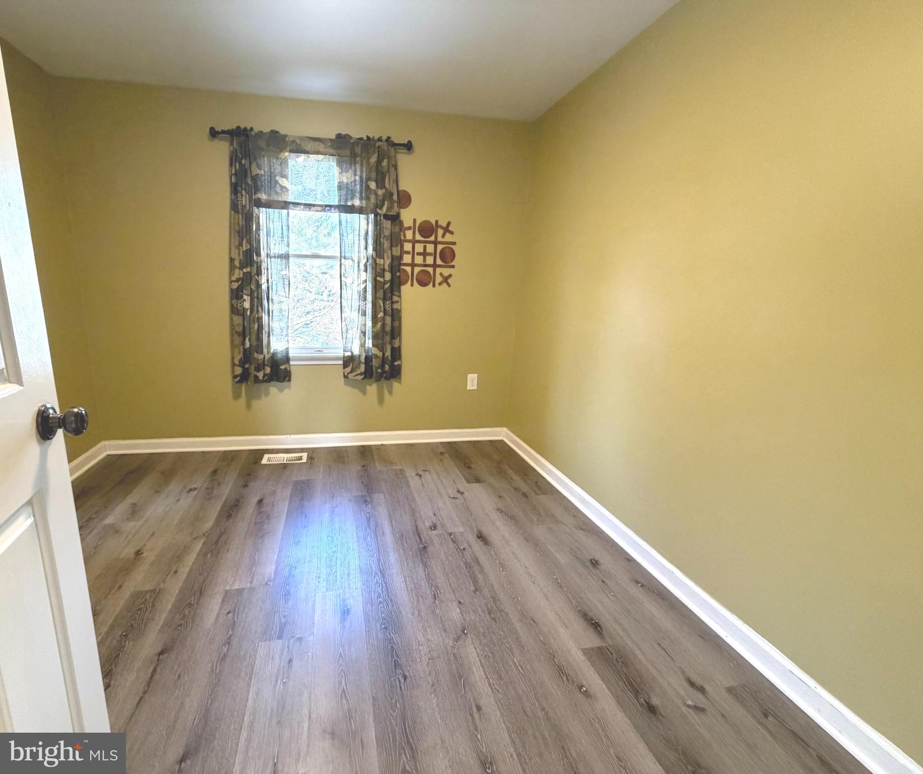 COLONY VILLAGE - Residential