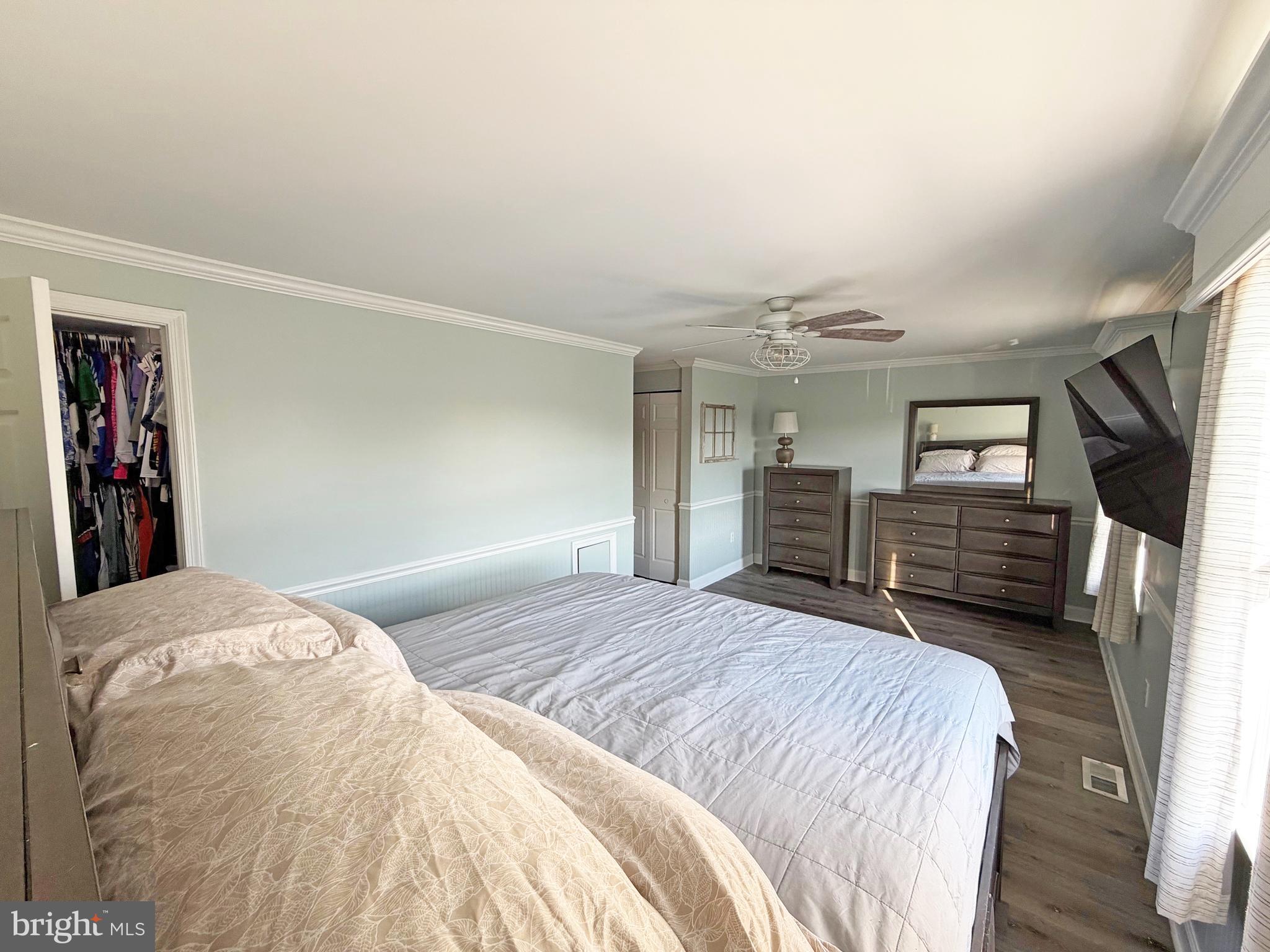 COLONY VILLAGE - Residential