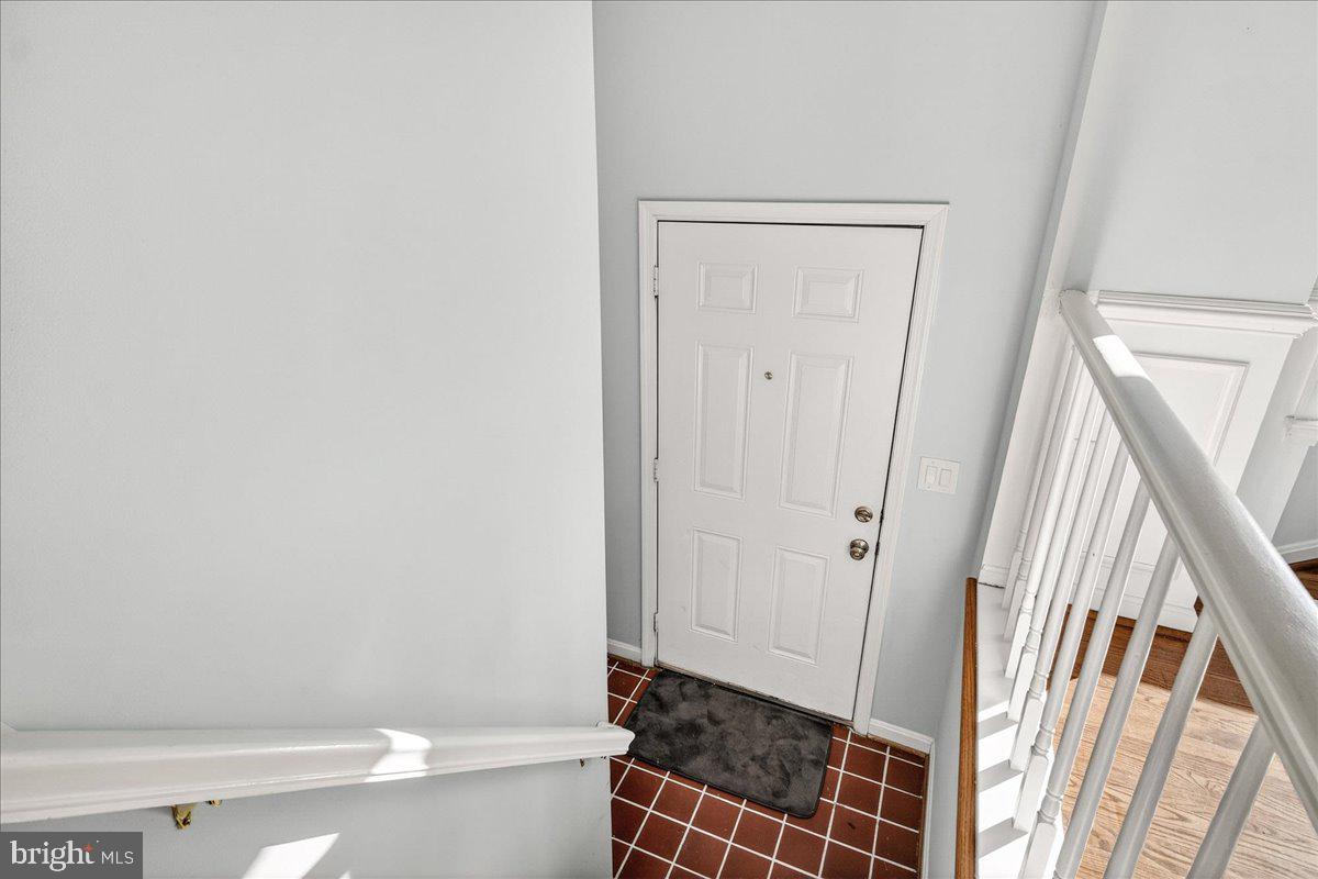 COLONY VILLAGE - Residential