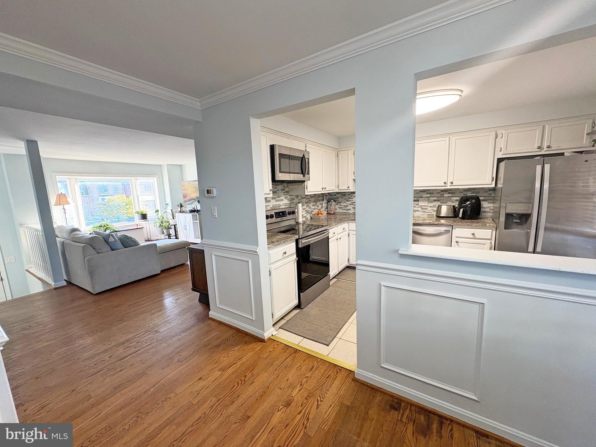 COLONY VILLAGE - Residential