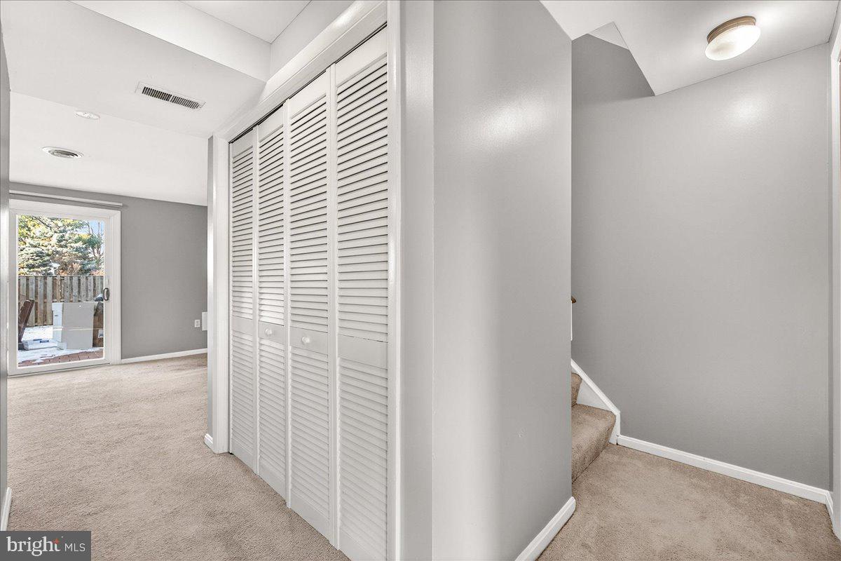 COLONY VILLAGE - Residential