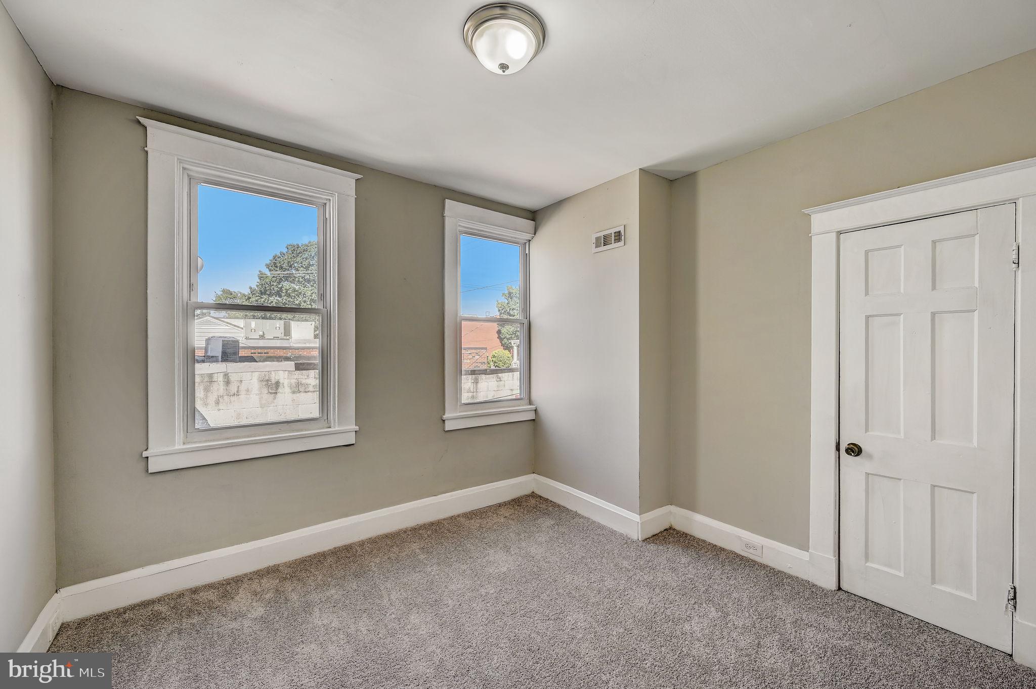 GARDENVILLE - Residential