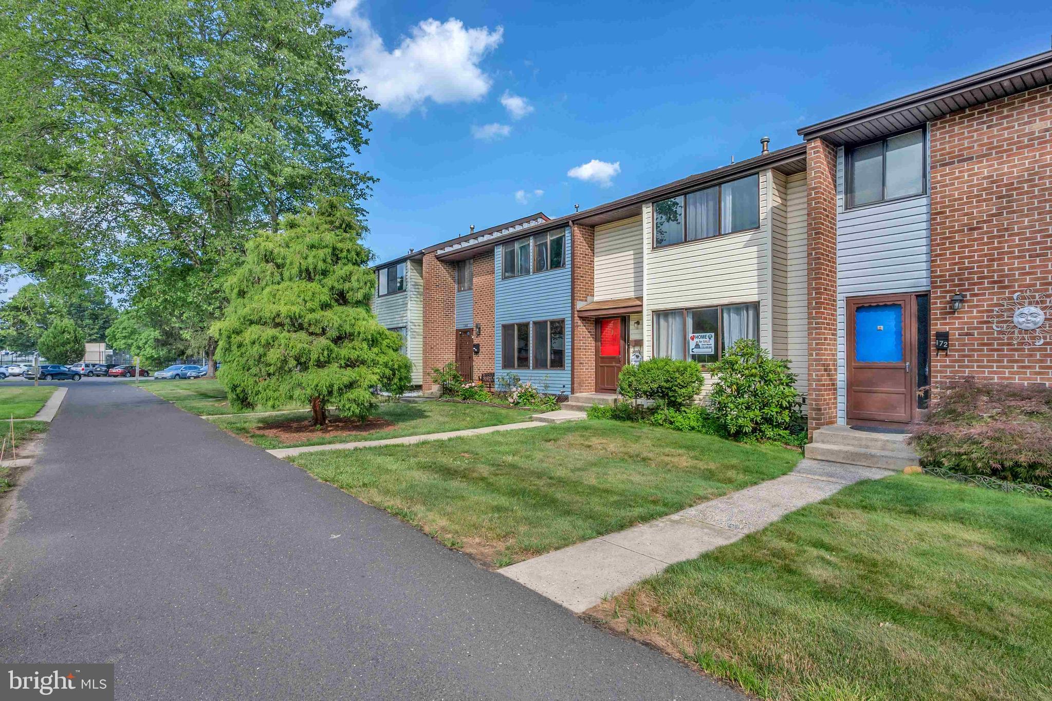 170 BENNINGTON DRIVE