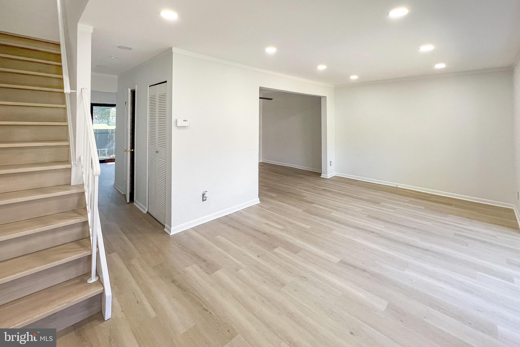 170 BENNINGTON DRIVE