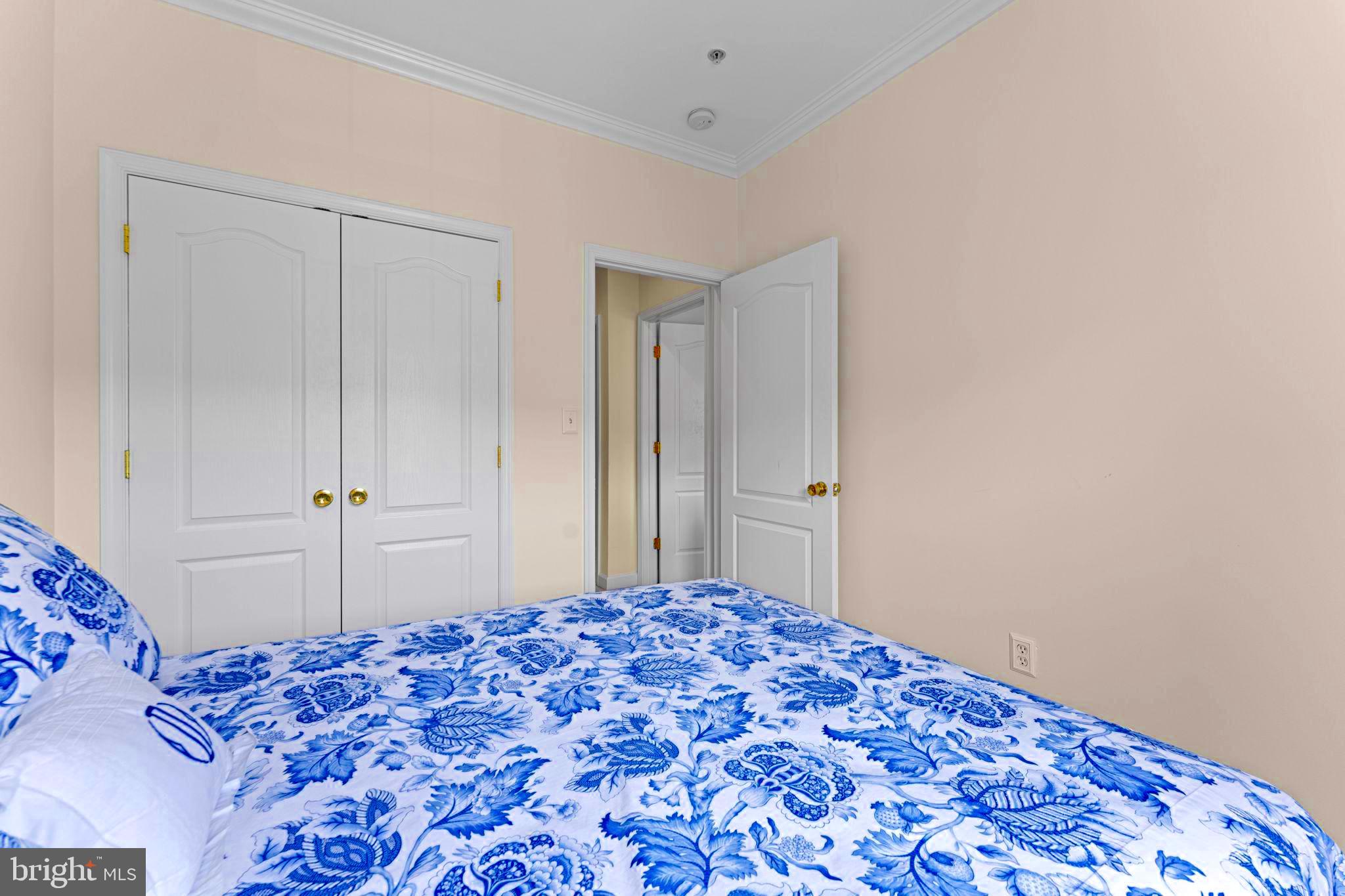 RUSSETT GREEN - Residential