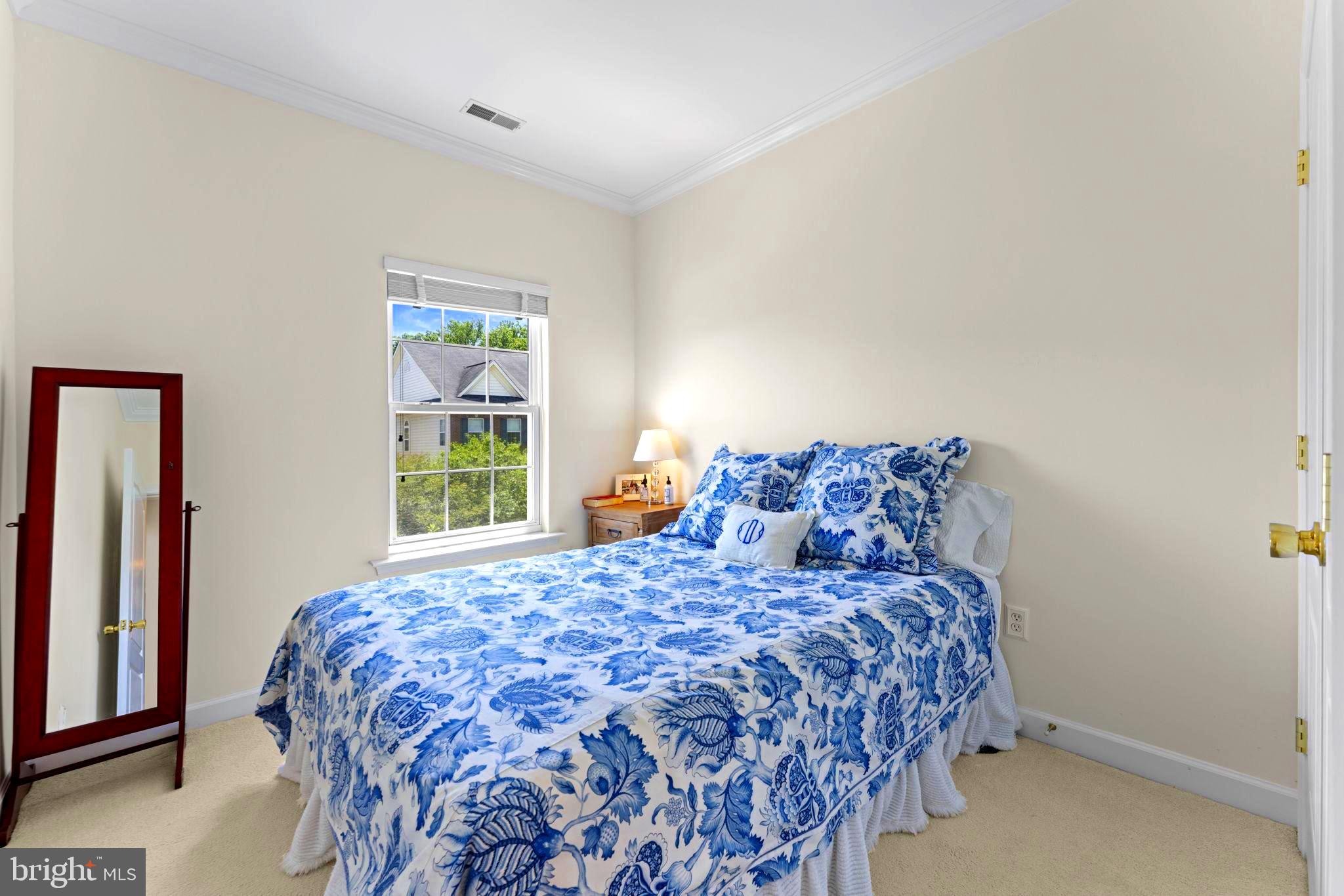 RUSSETT GREEN - Residential