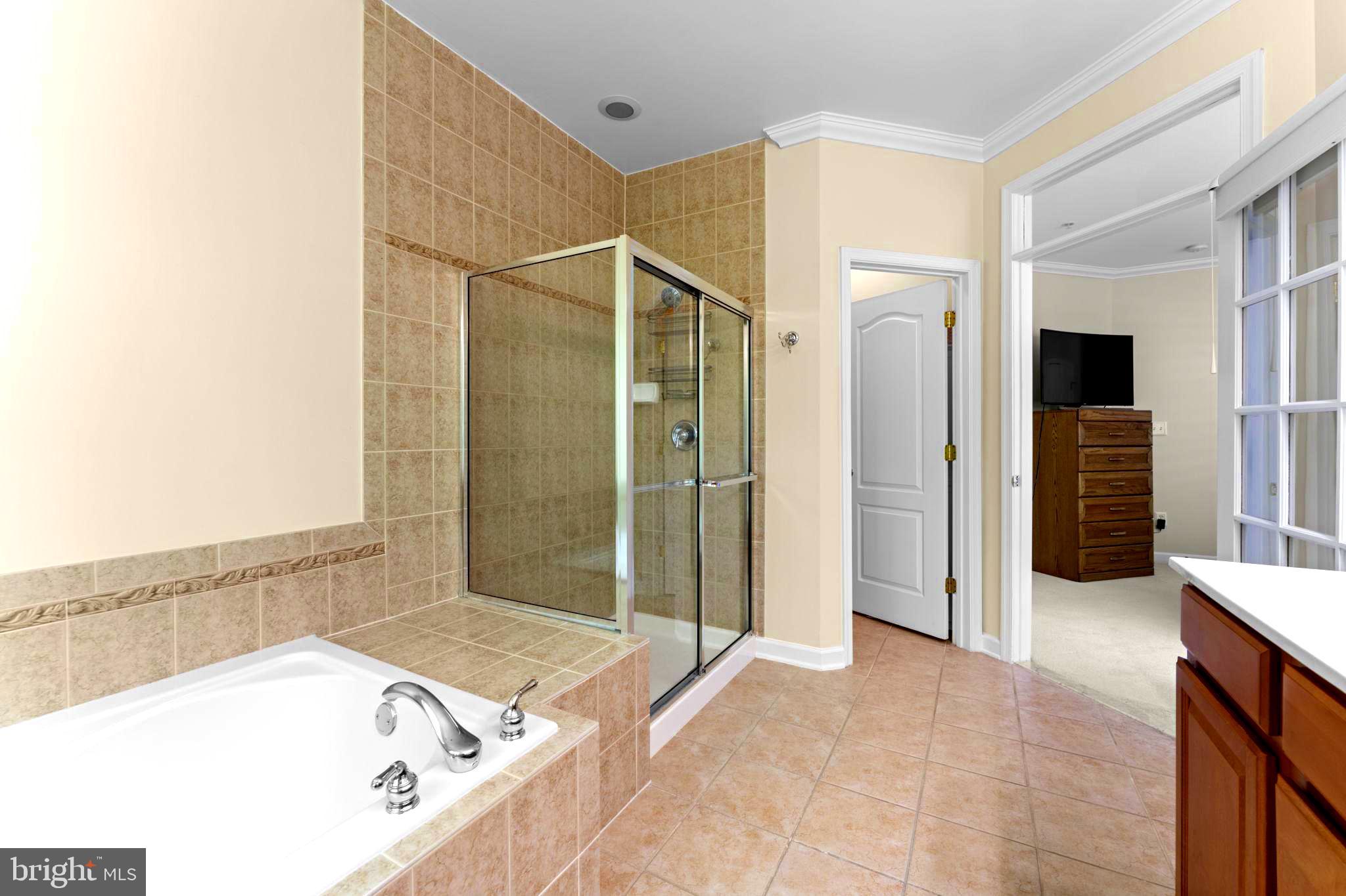 RUSSETT GREEN - Residential