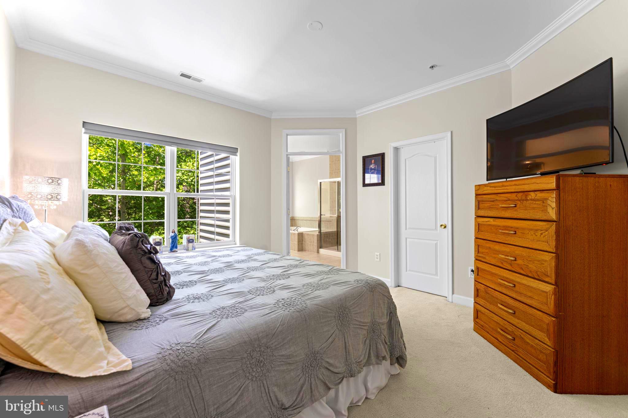 RUSSETT GREEN - Residential