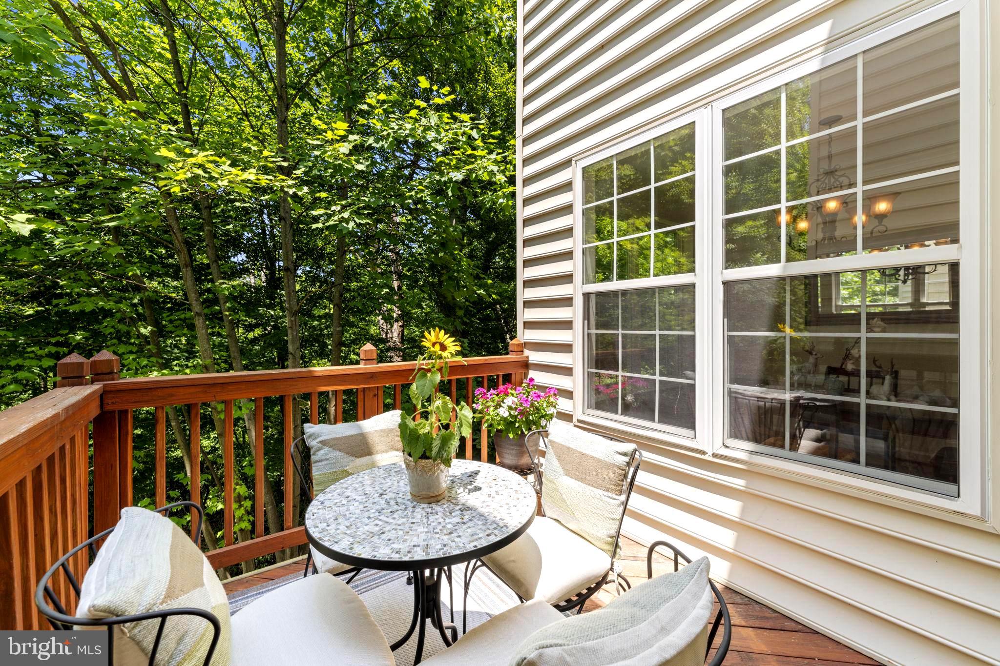 RUSSETT GREEN - Residential