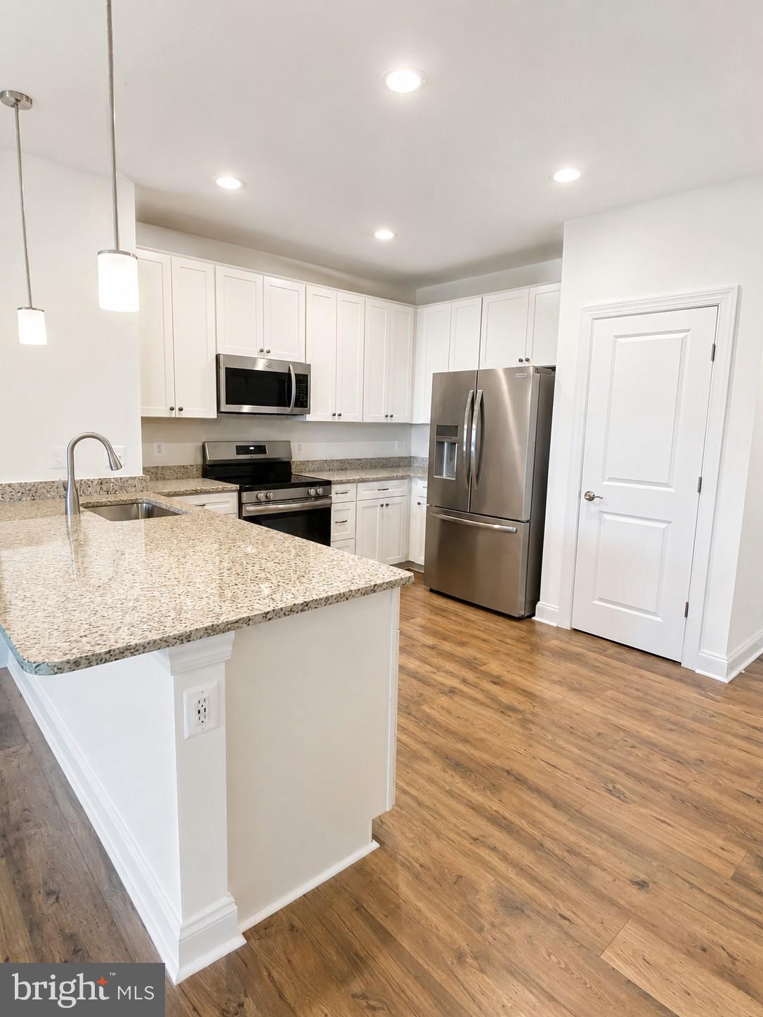 406 BOLD RULER COURT 405