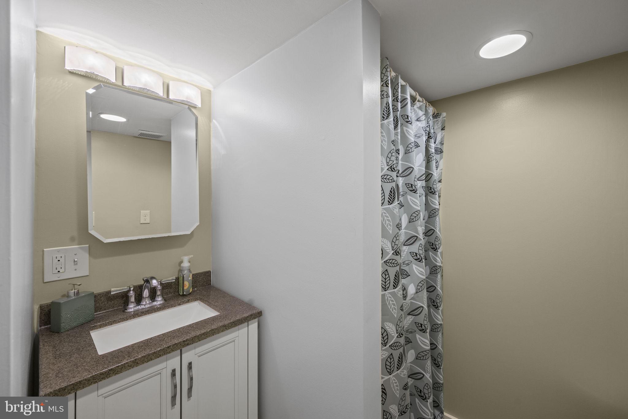 PARKVILLE - Residential