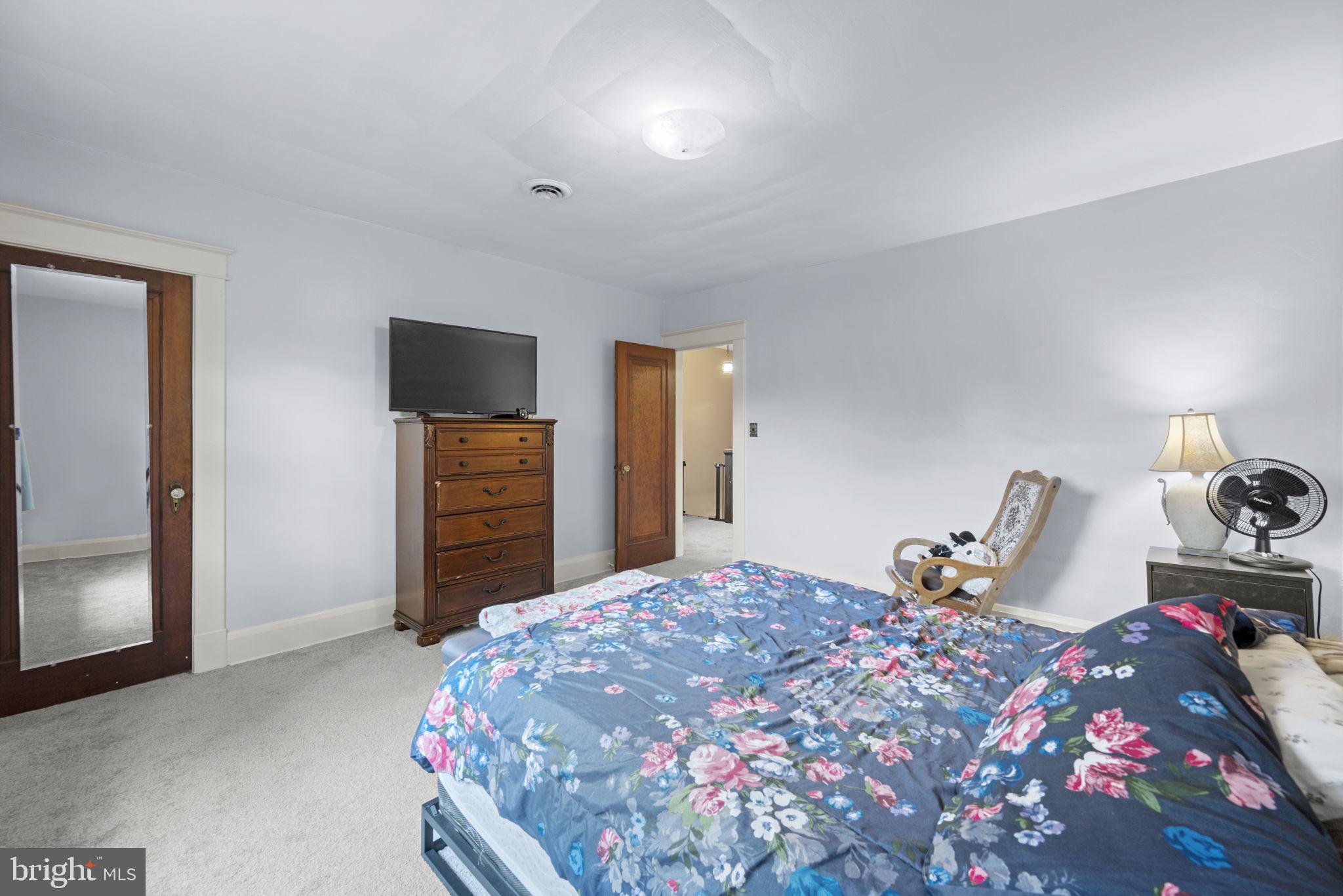 PARKVILLE - Residential