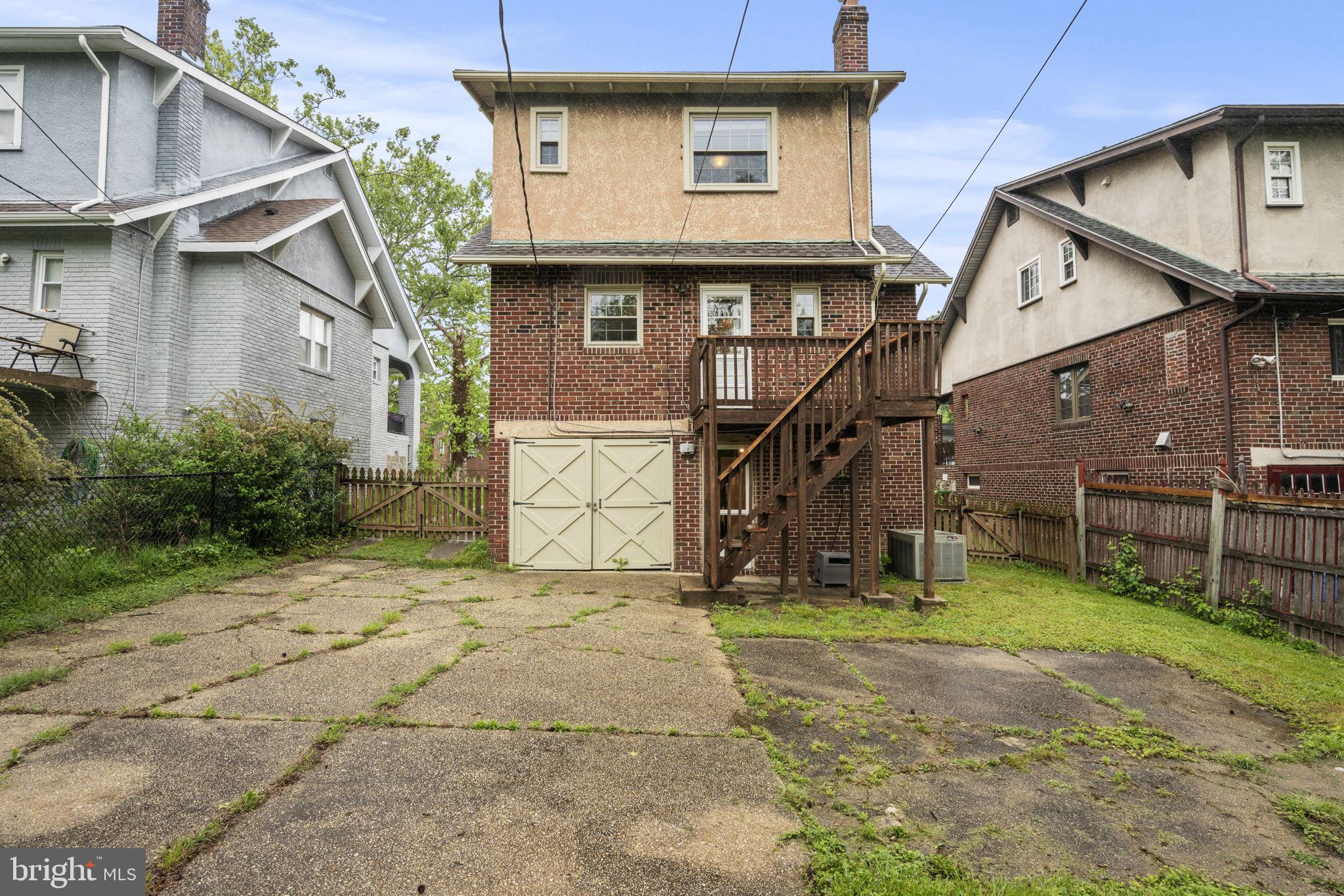 PARKVILLE - Residential