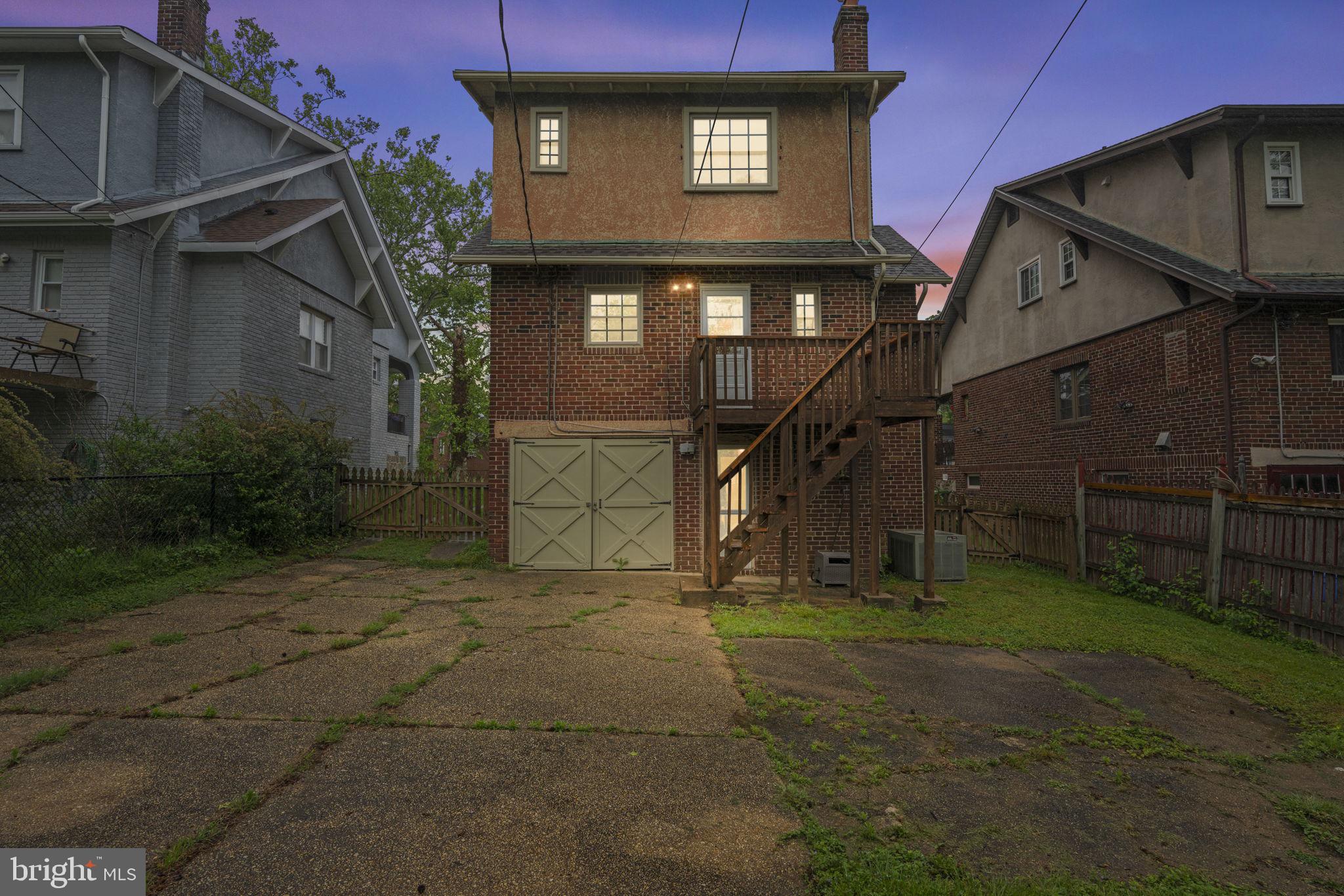 PARKVILLE - Residential