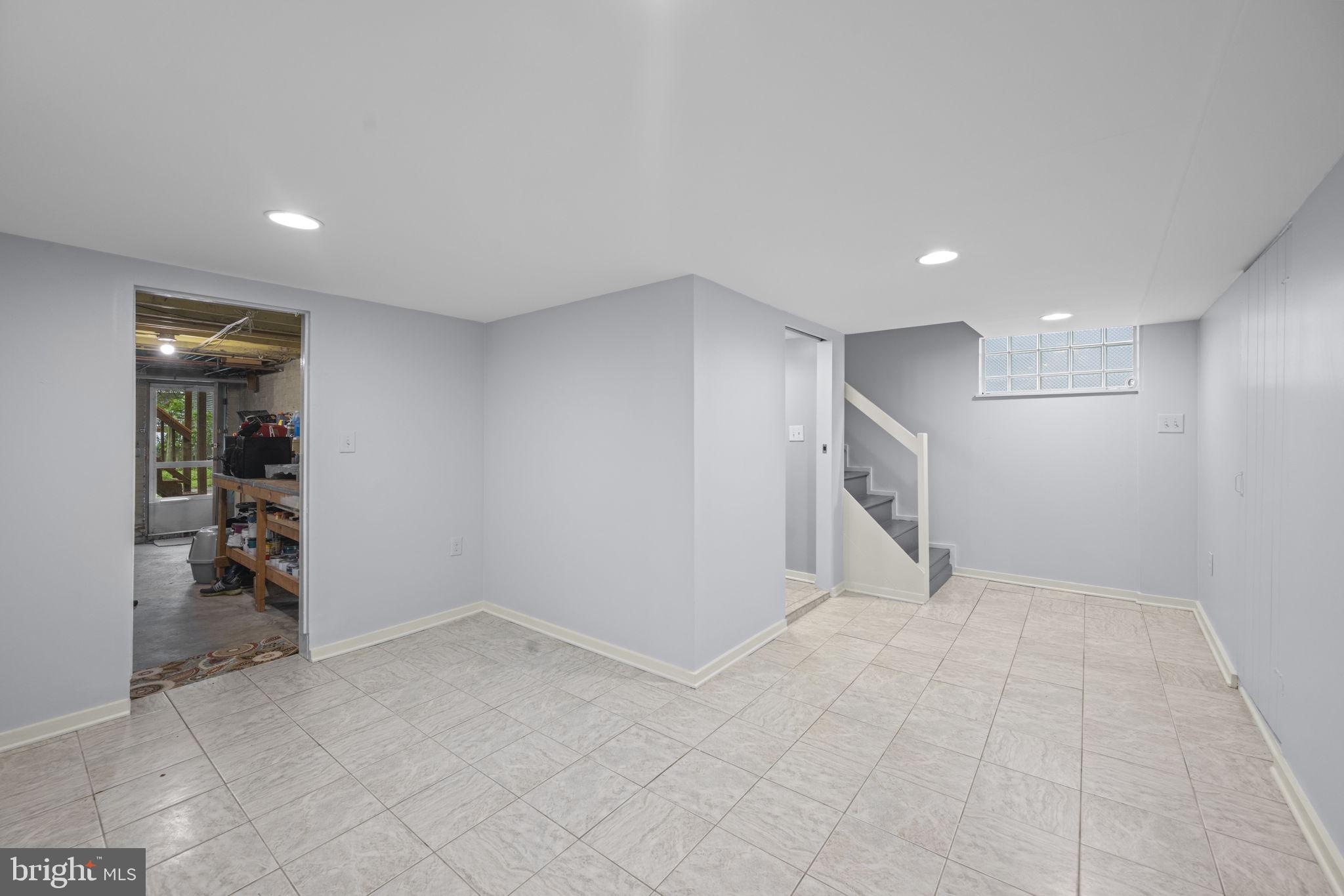 PARKVILLE - Residential