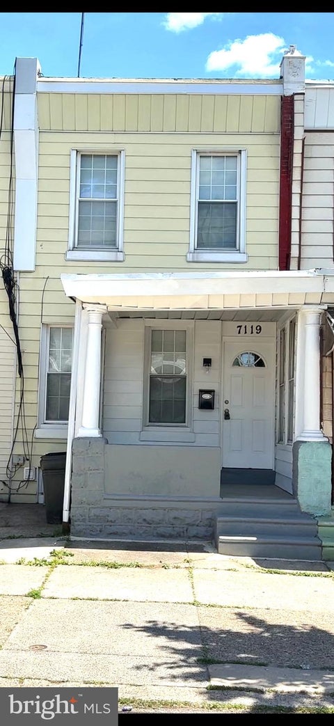 Townhouse For Sale - 7119 Edmund Street<br/> PHILADELPHIA, PA 19135