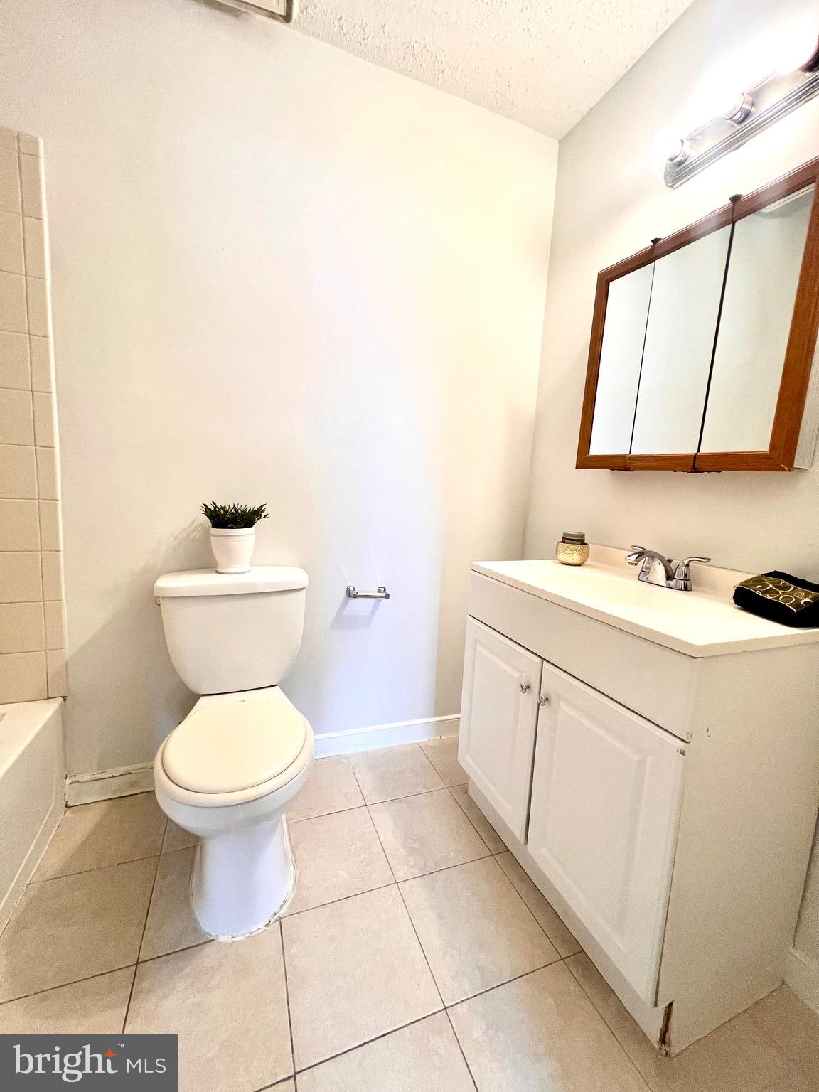 BEVERLY PARK - Residential