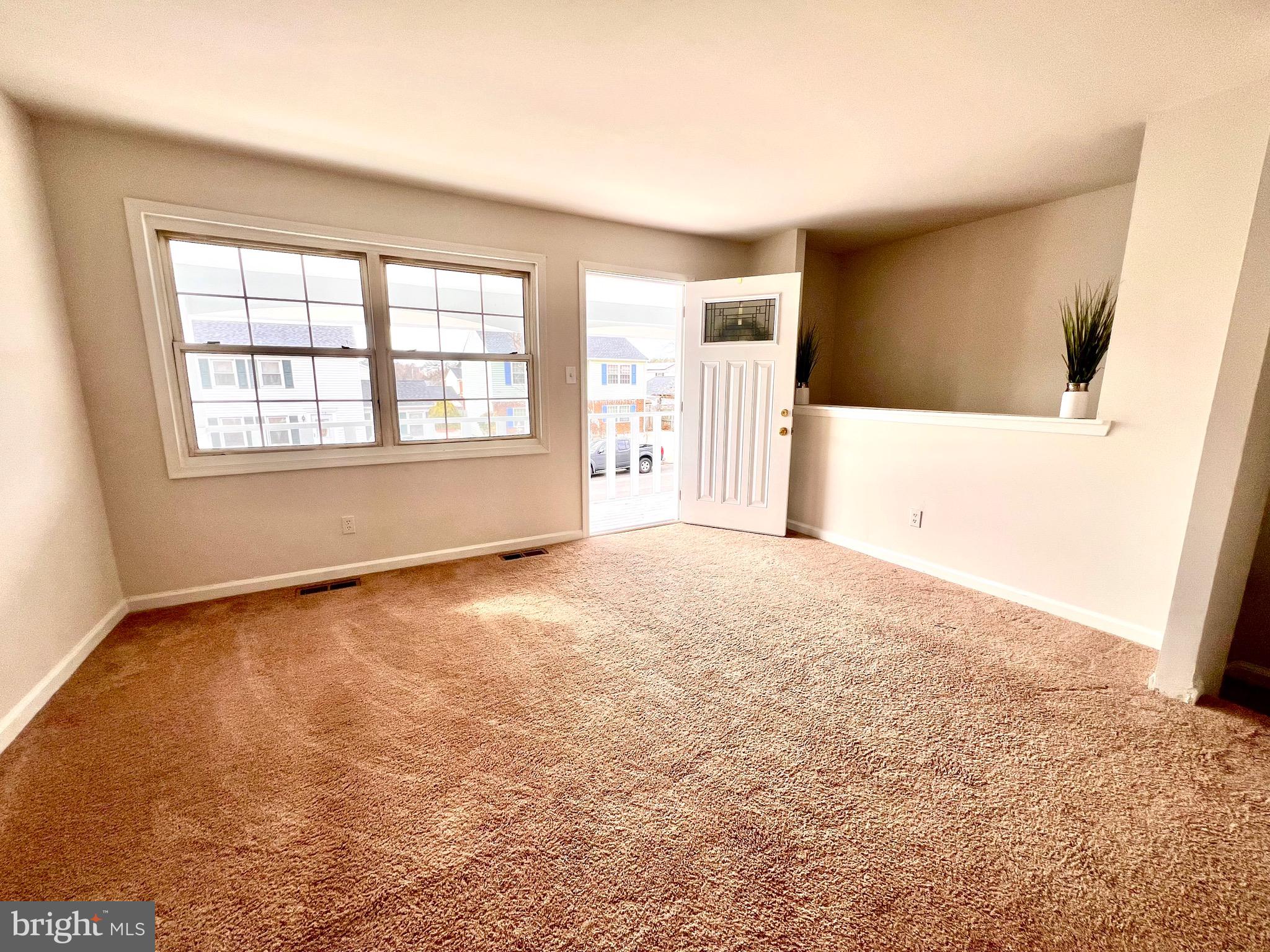 BEVERLY PARK - Residential