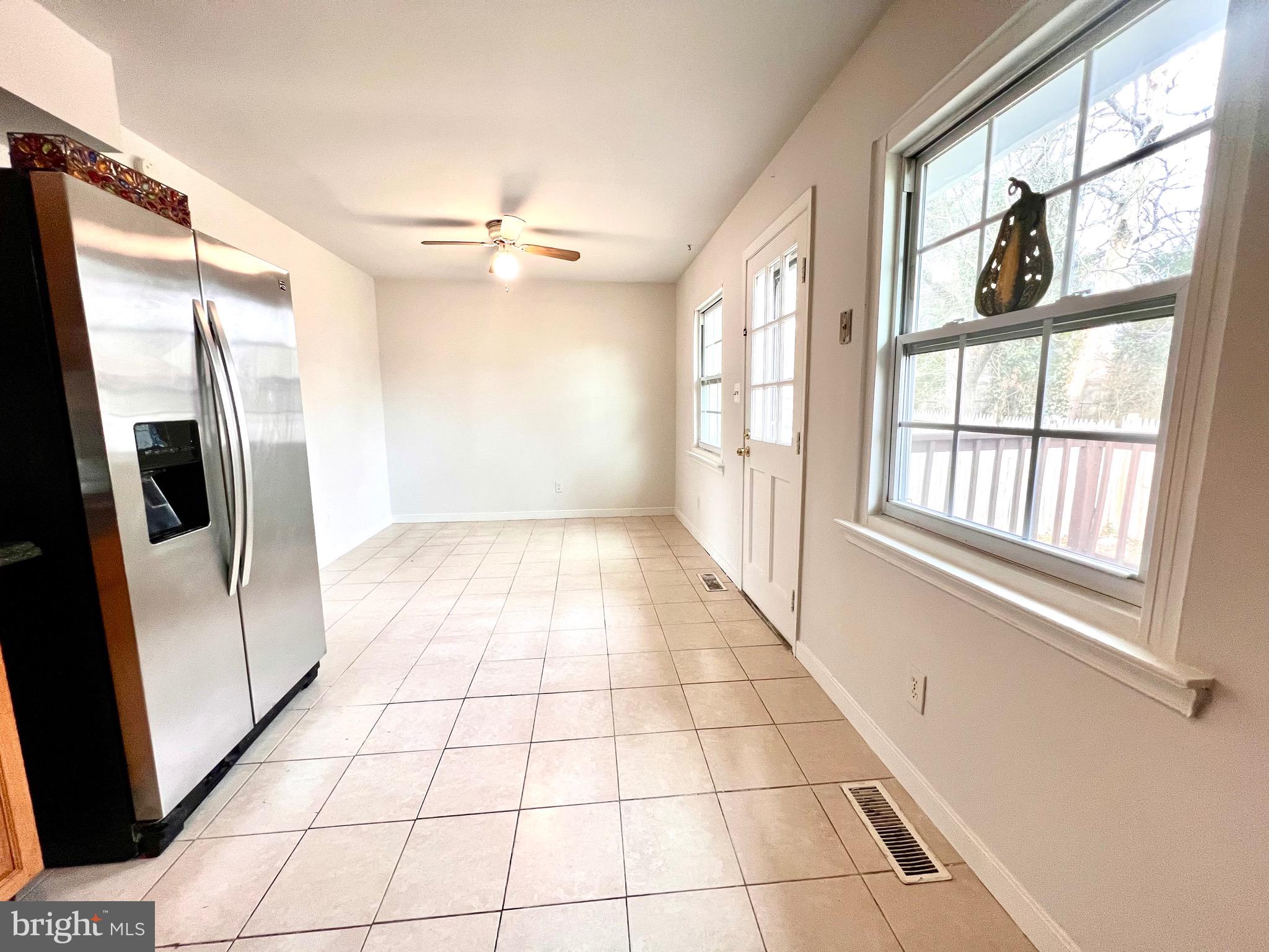 BEVERLY PARK - Residential