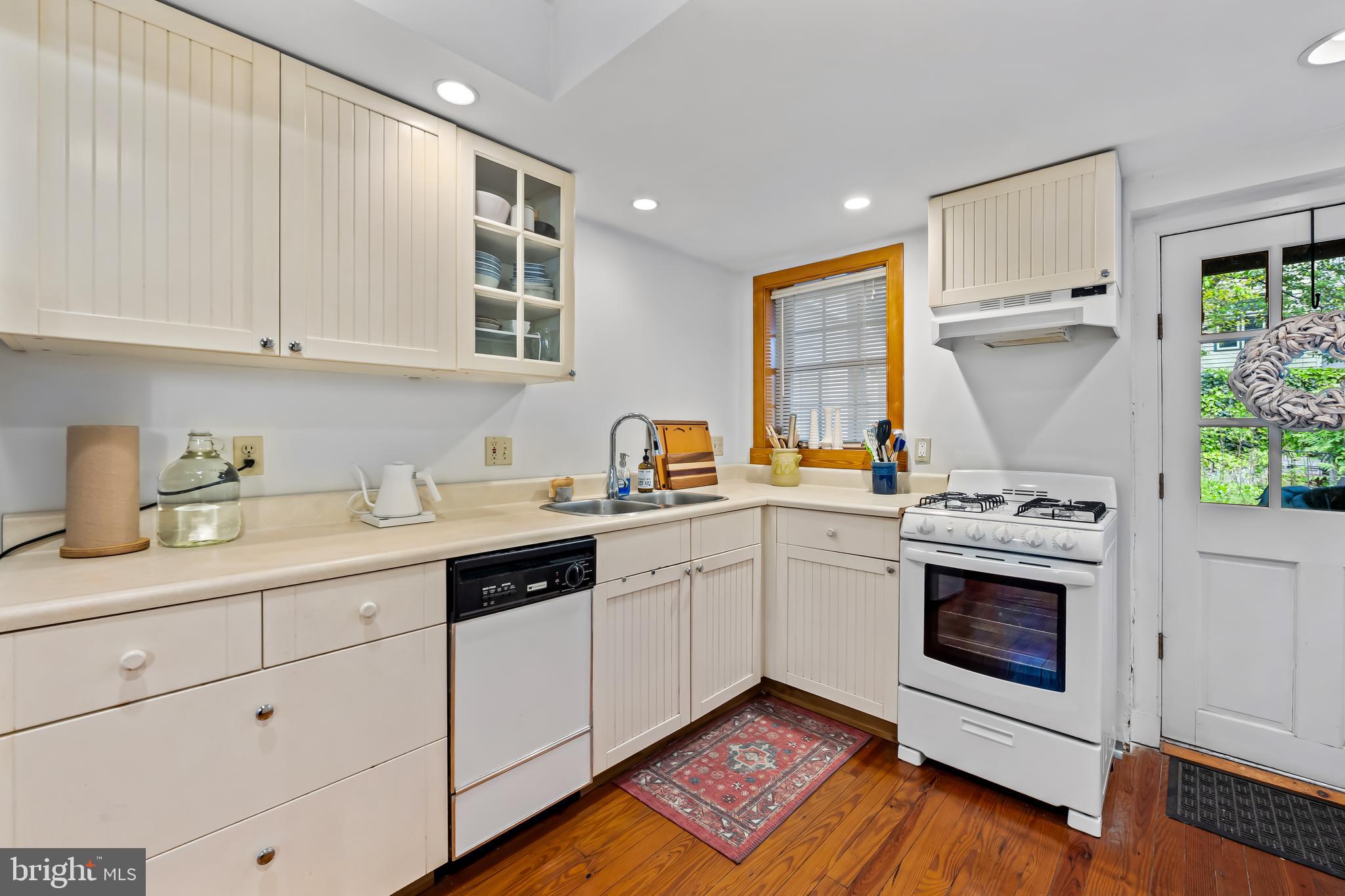 FELLS POINT HISTORIC DISTRICT - Residential