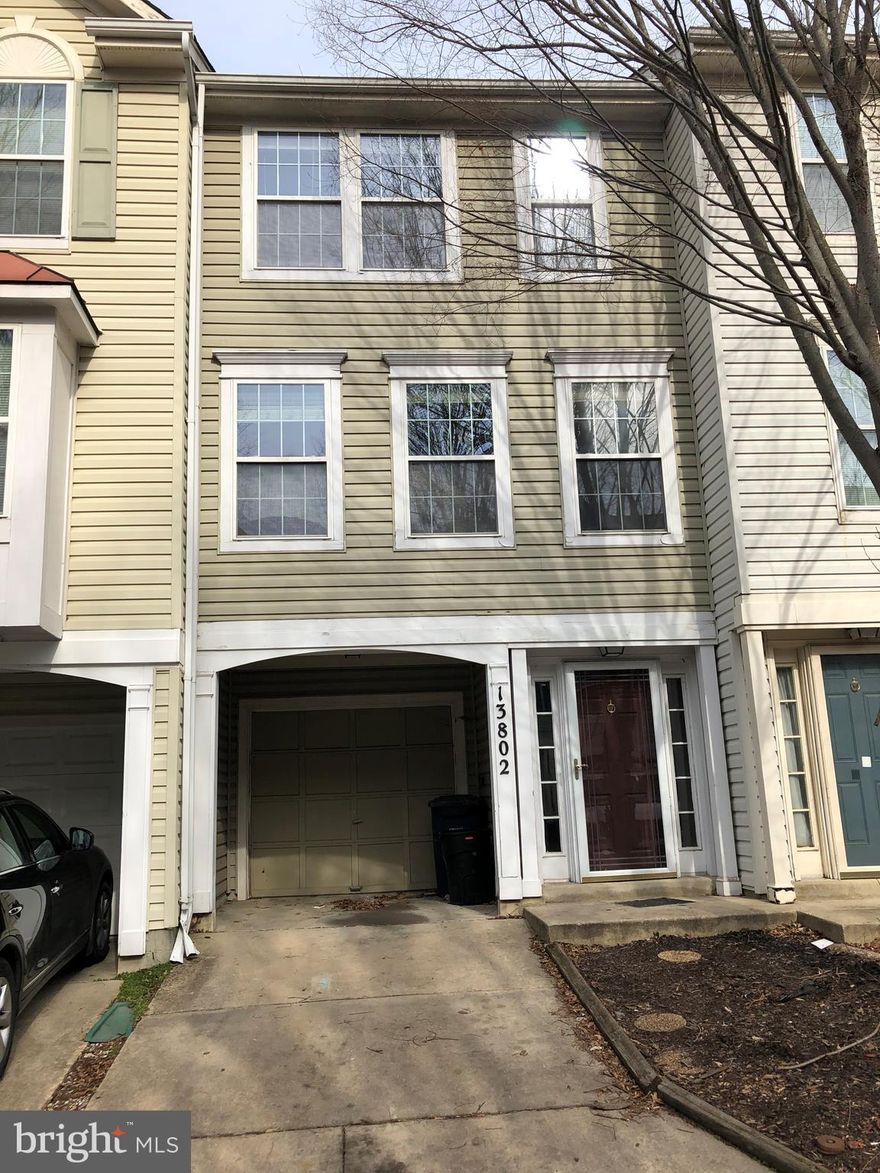 Watch your buyer fall in love w/this sun-filled 2 BR 2FB townhome w/garage.  Features include:  updated kitchen w/granite & stainless steel appliances, fresh paint, newer carpet, hardwood floors in living rm & dining rm, open floor plan & more!