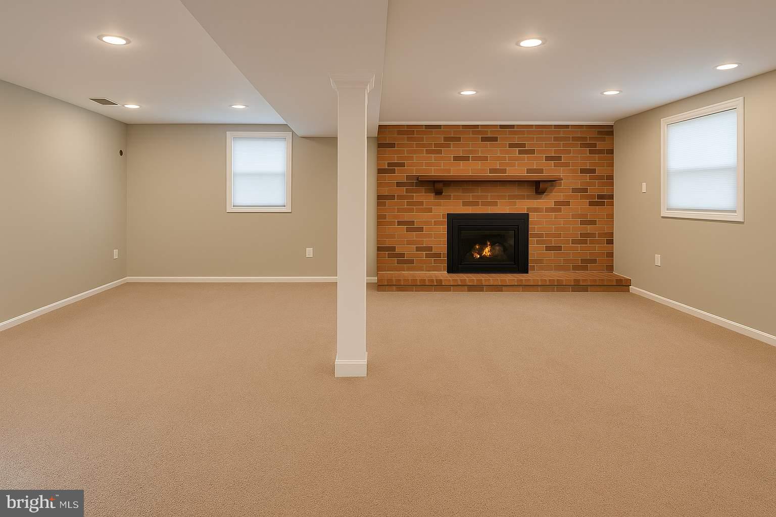 HAYFIELD FARM - Residential Lease