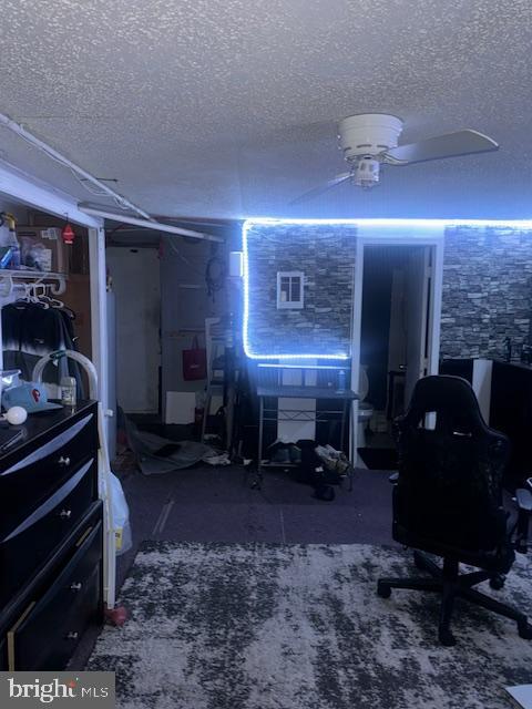 HOLMESBURG - Residential