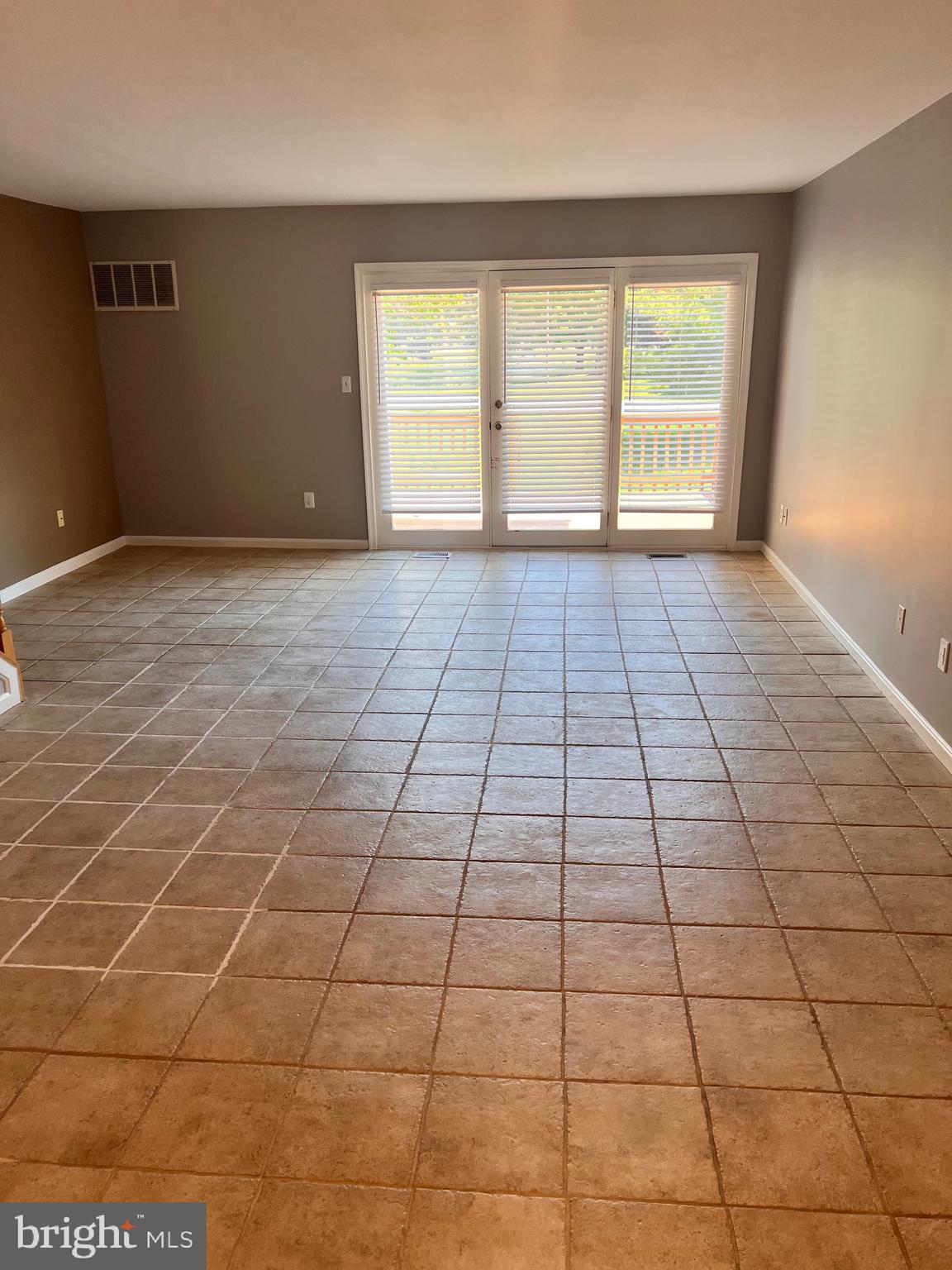 BRIDGEPOINTE - Residential